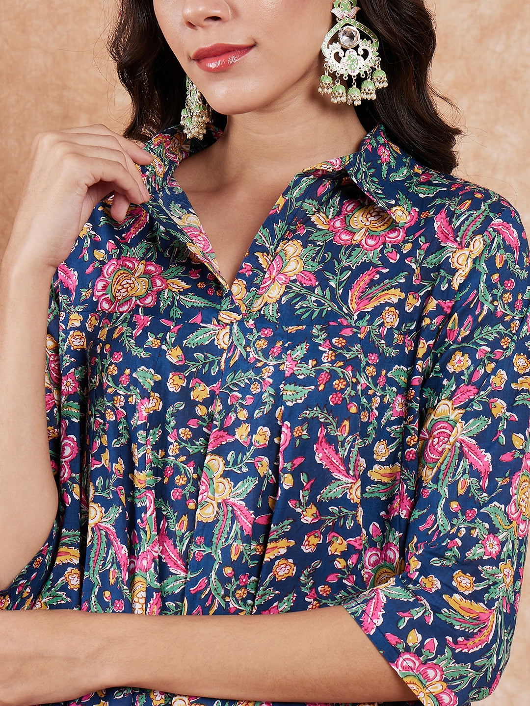 InWeave Women's Blue Green Pink Floral Print Flared Kurta Pant Set - Swadesiicart