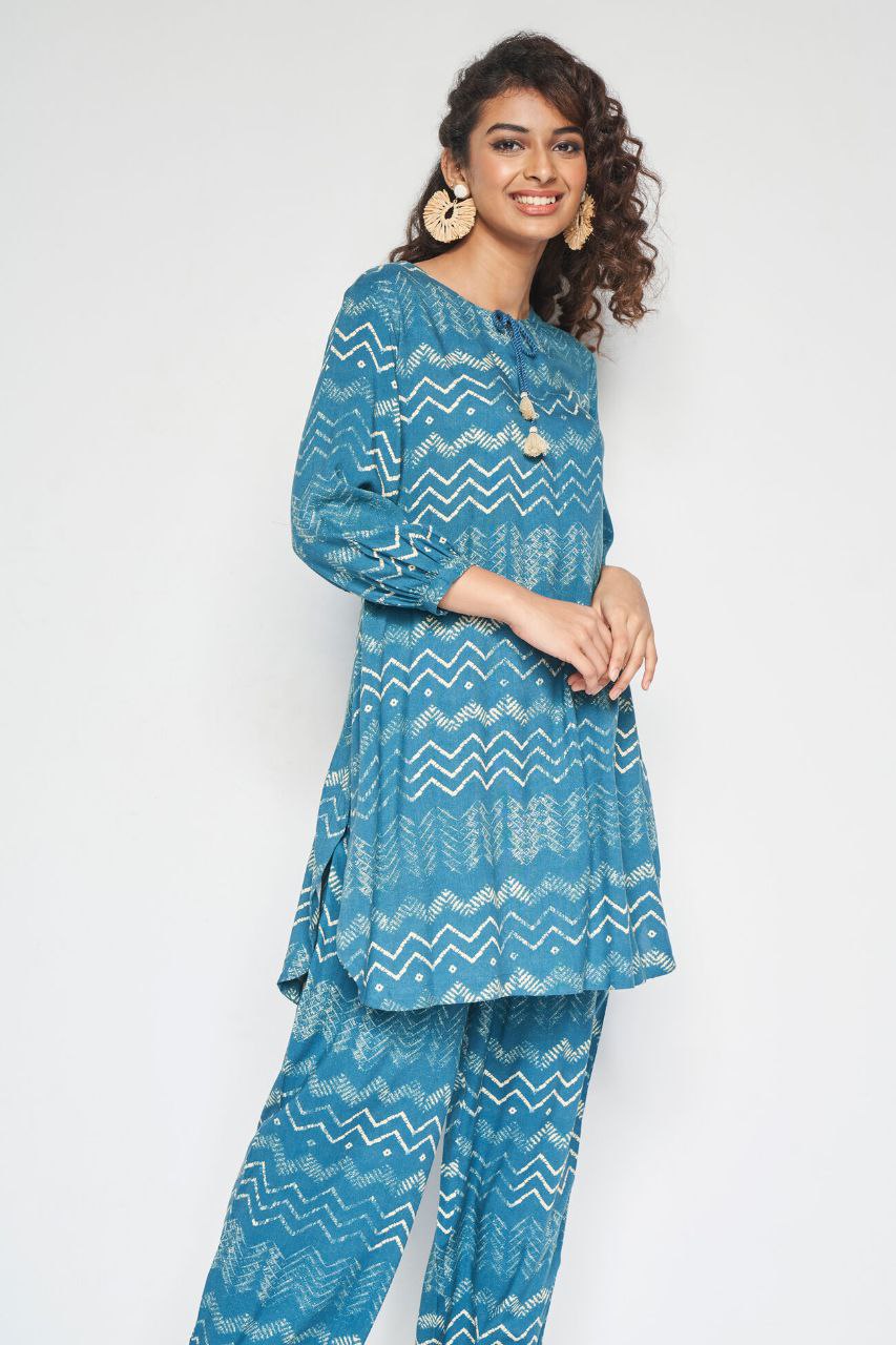 NOZ2TOZ Women's Floral Printed Knee Length Rayon Co-ords Set - Swadesiicart
