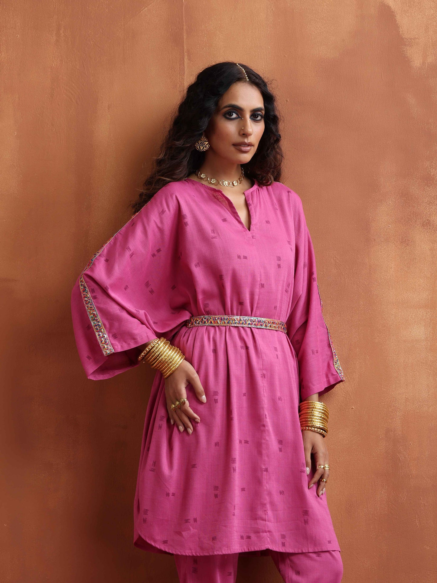trueBrowns Pink Print Kaftan Kurta Co-ord Set - Swadesiicart