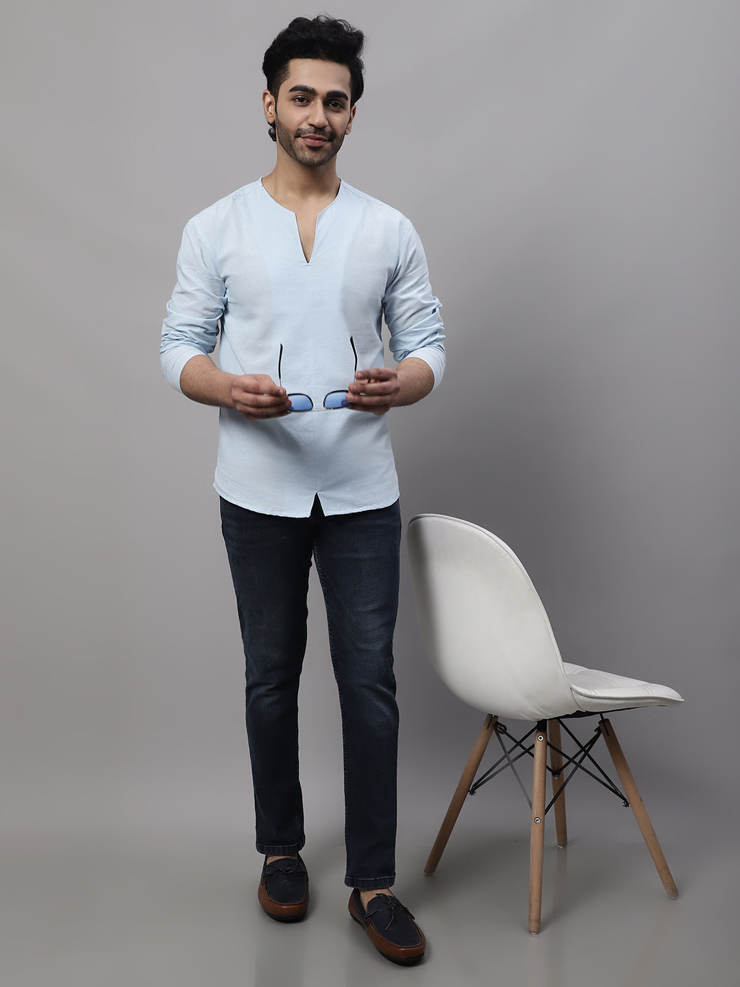 Even Apparels Blue Pure Cotton Open Neck Kurta | Swadesiicart