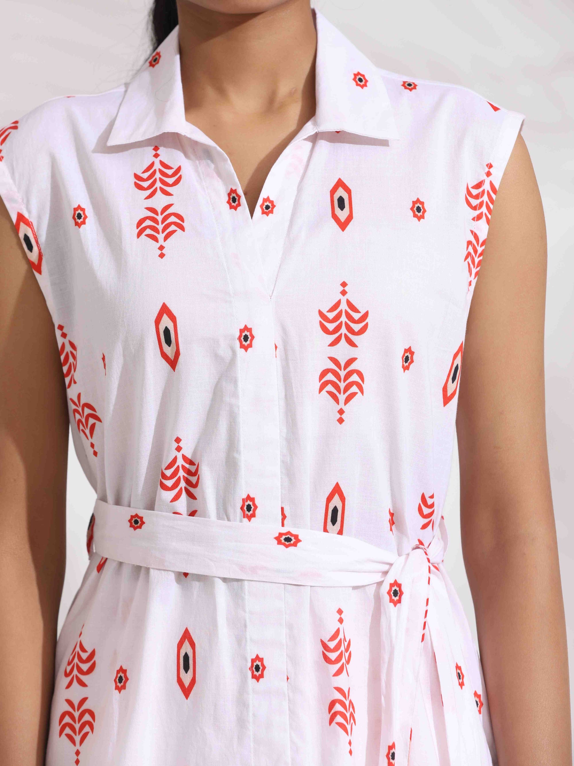 trueBrowns White Cotton Print Tie-up Top & Pants Co-ord Set - Swadesiicart
