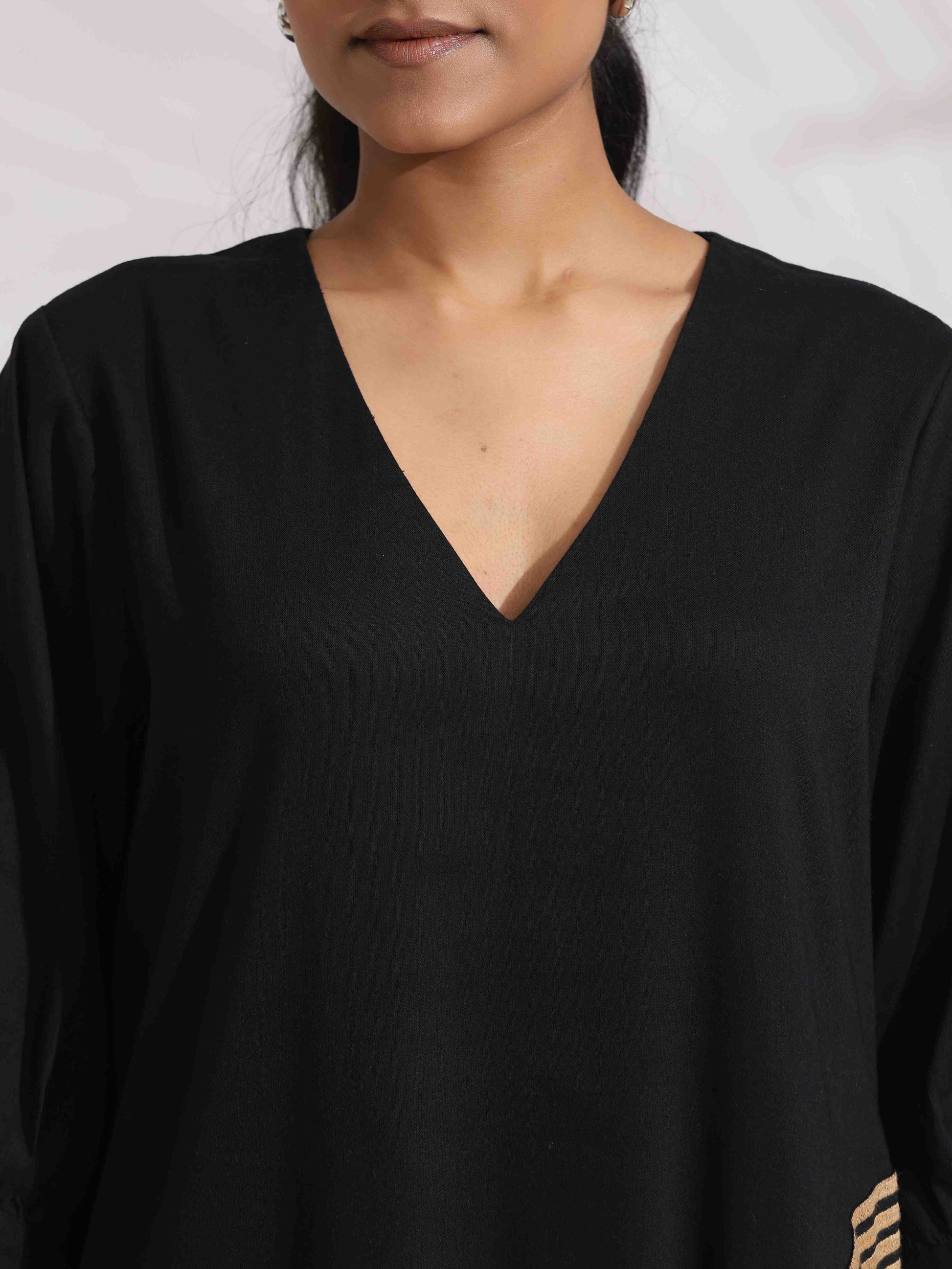 trueBrowns Black Cotton Embroidered Dress | Swadesiicart