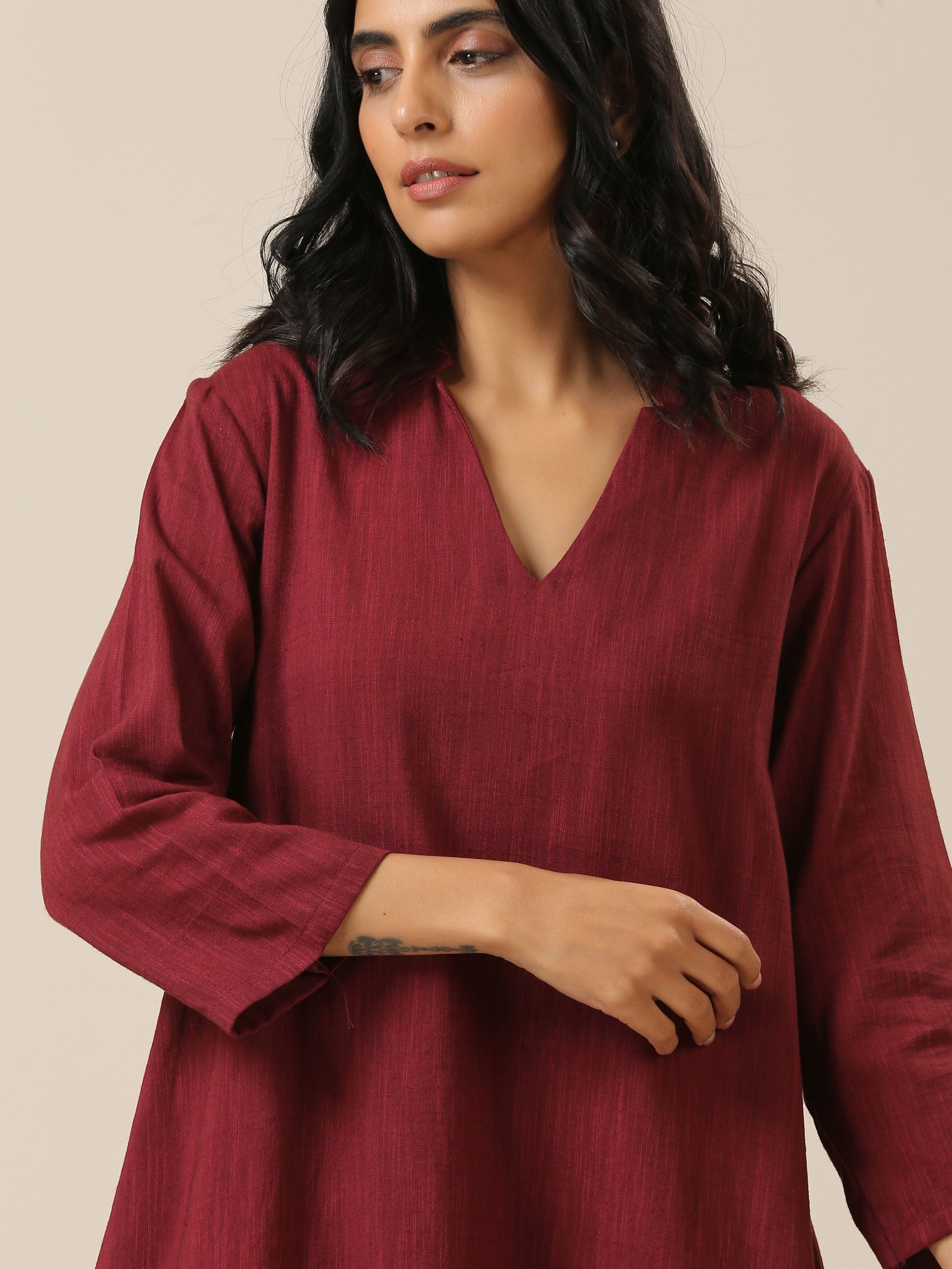 trueBrowns Ruby Wine Slub Textured Collar Co-Ord Set - Swadesiicart
