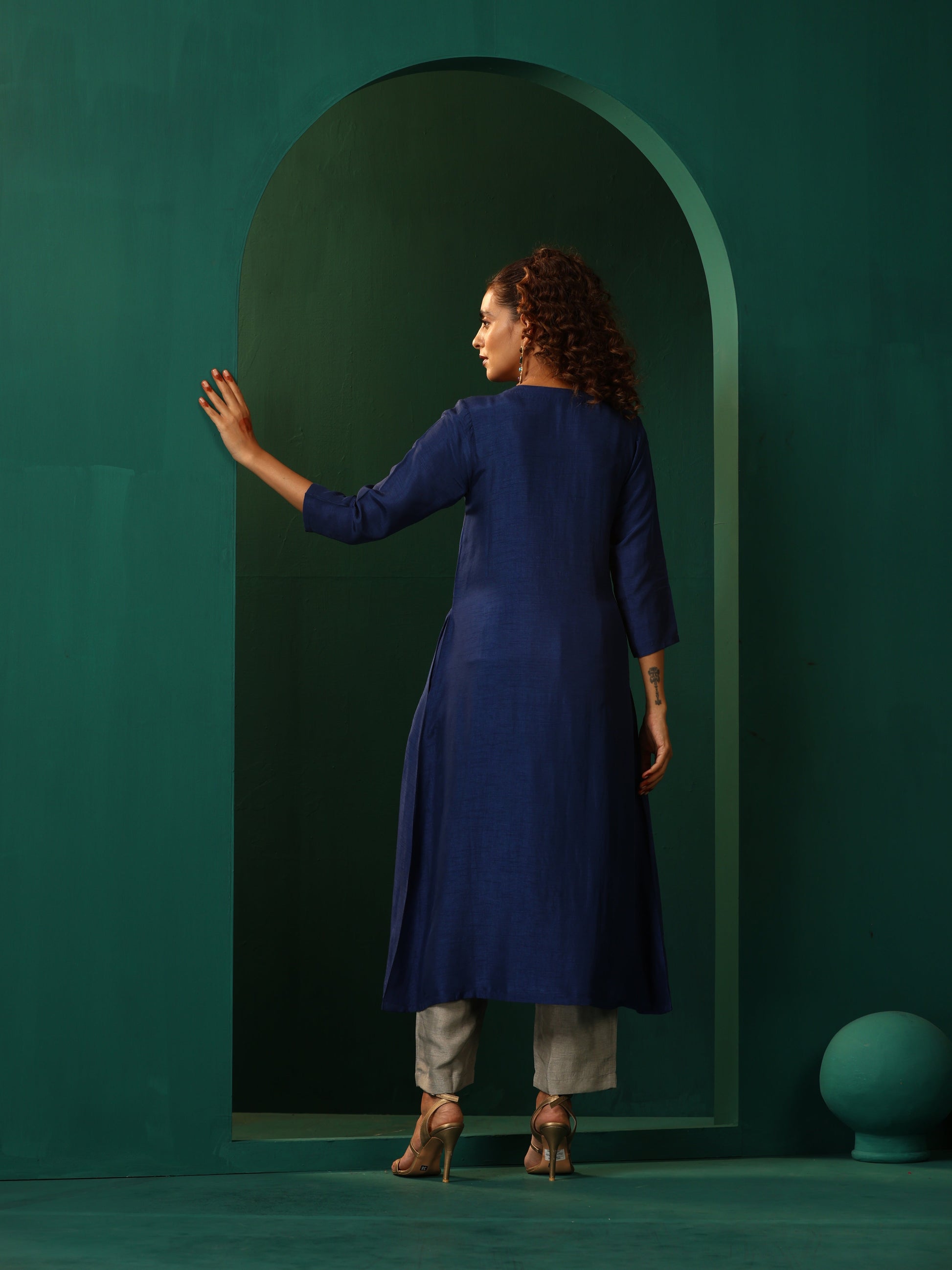 trueBrowns Blue Silk Angrakha Kurta Pant Set | Swadesiicart