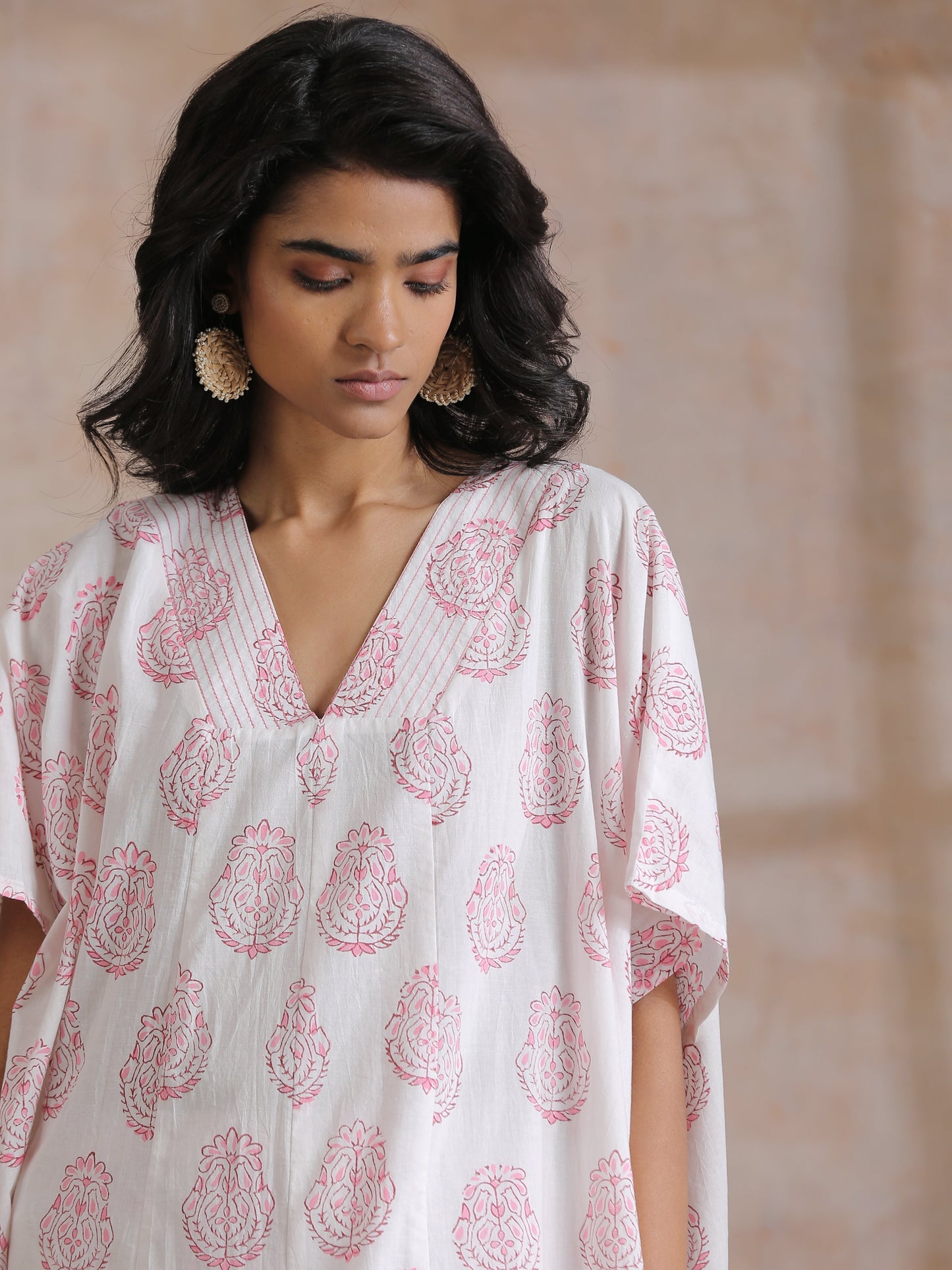trueBrowns Pink Big Buta On White Print Cotton Panel Kaftan Kurta Pant Set | Swadesiicart