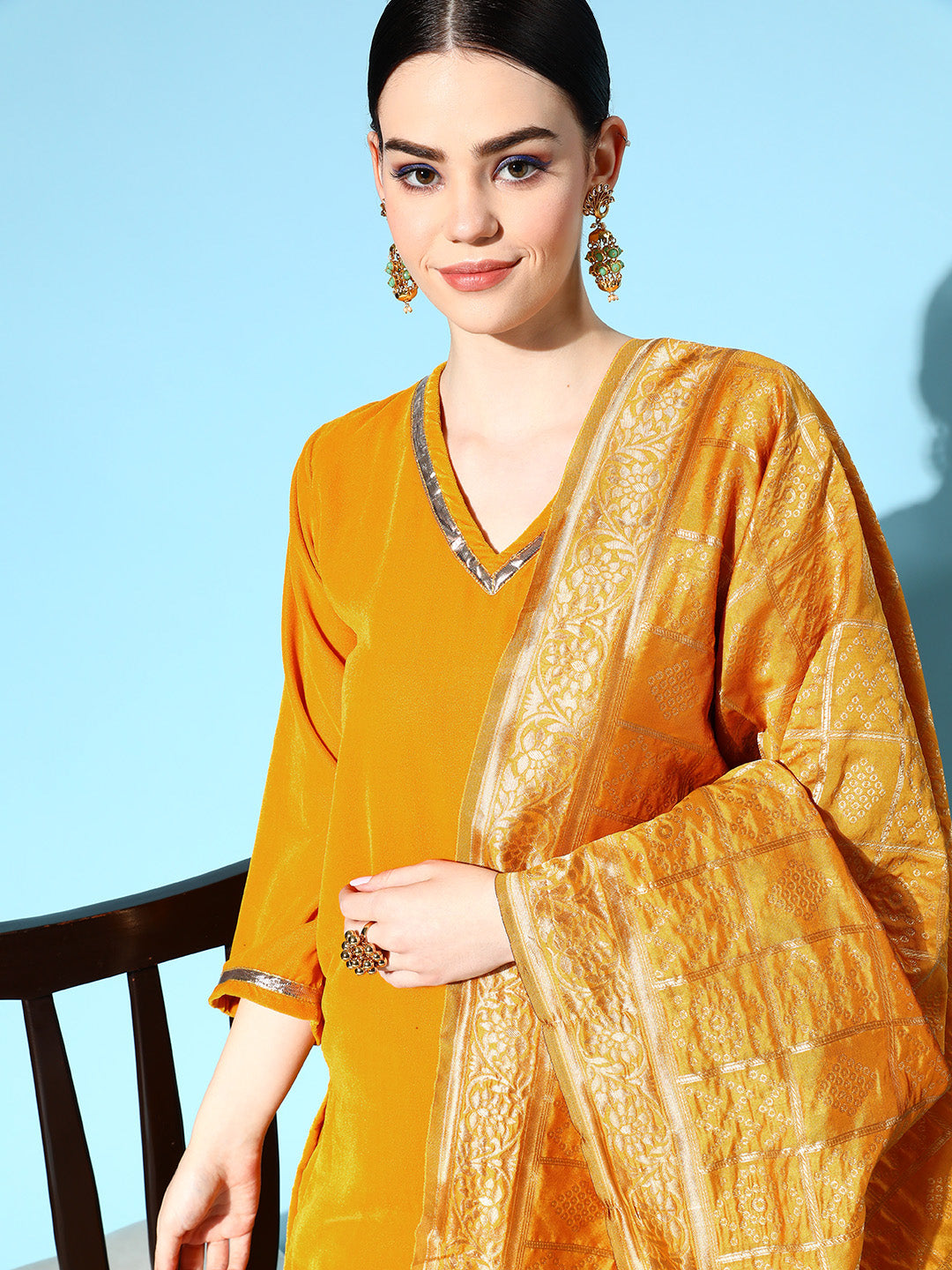 InWeave Women's Mustard Velvet Kurta Set With Mustard Gold Dupatta - Swadesiicart