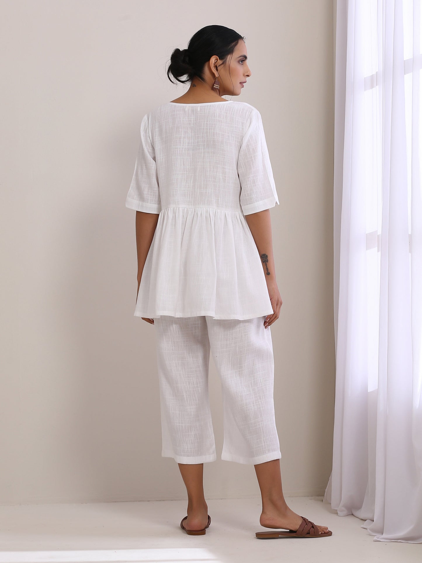 trueBrowns White Slub Texture Short Angrakha Co-Ord Set - Swadesiicart