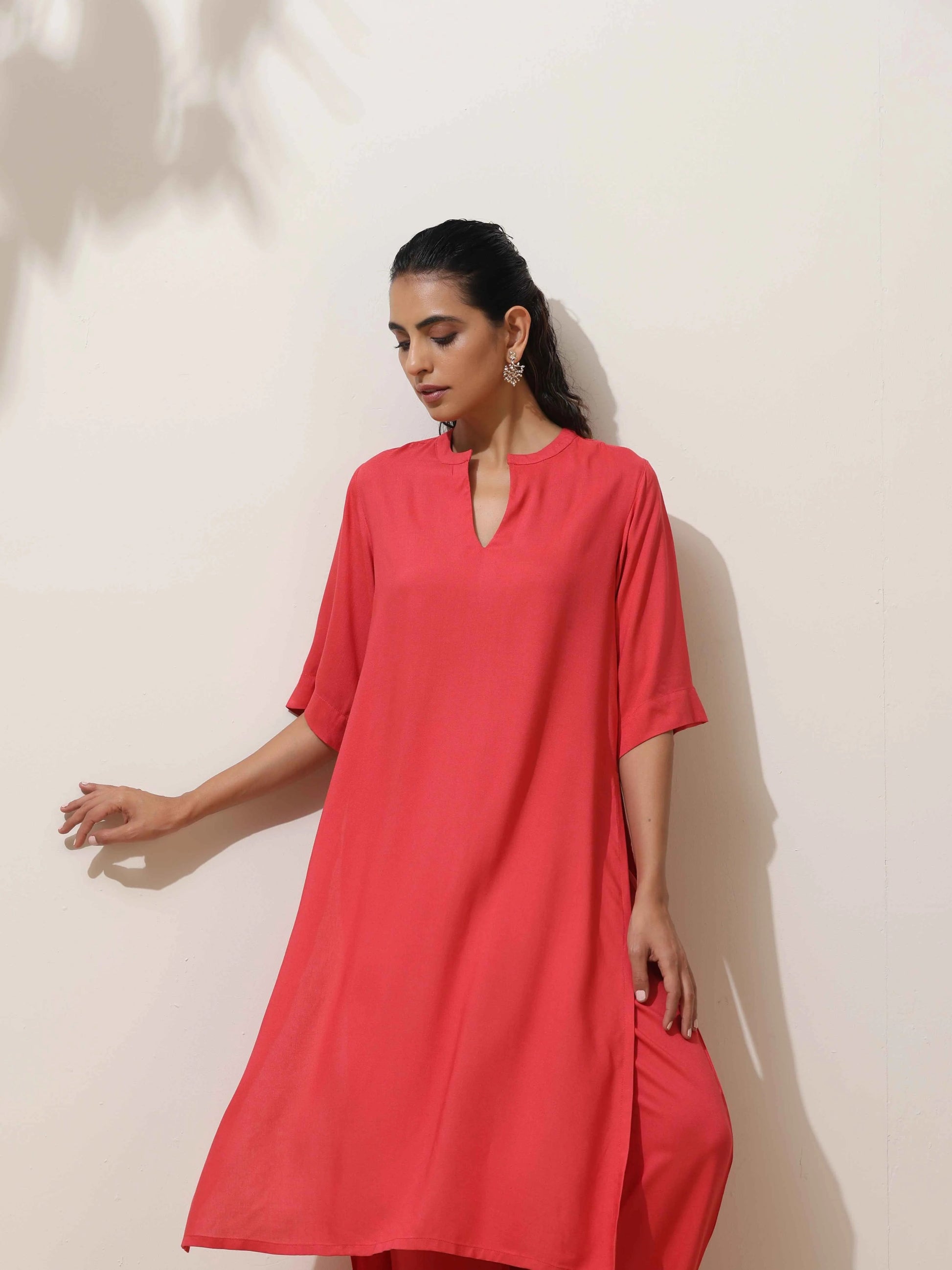 trueBrowns Coral Viscose Kurta Pant Set | Swadesiicart
