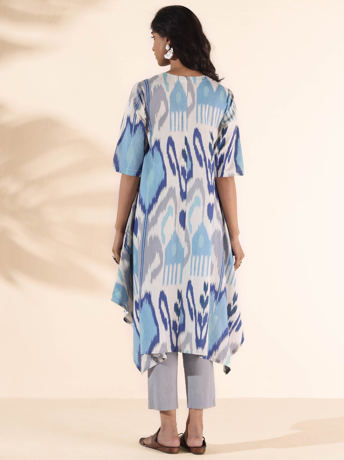 trueBrowns Blue Cotton Ikat Flared Kurta Pant Set | Swadesiicart
