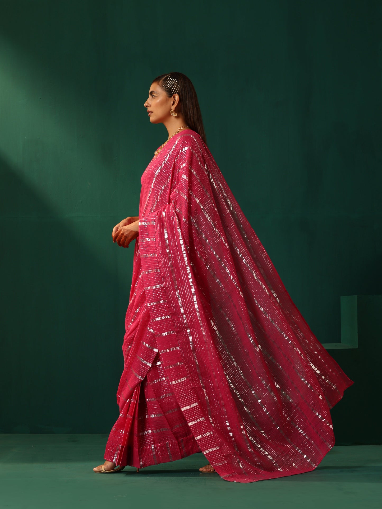 trueBrowns Rani Pink Cotton Silver Lurex Striped Ready to Wear Saree | Swadesiicart