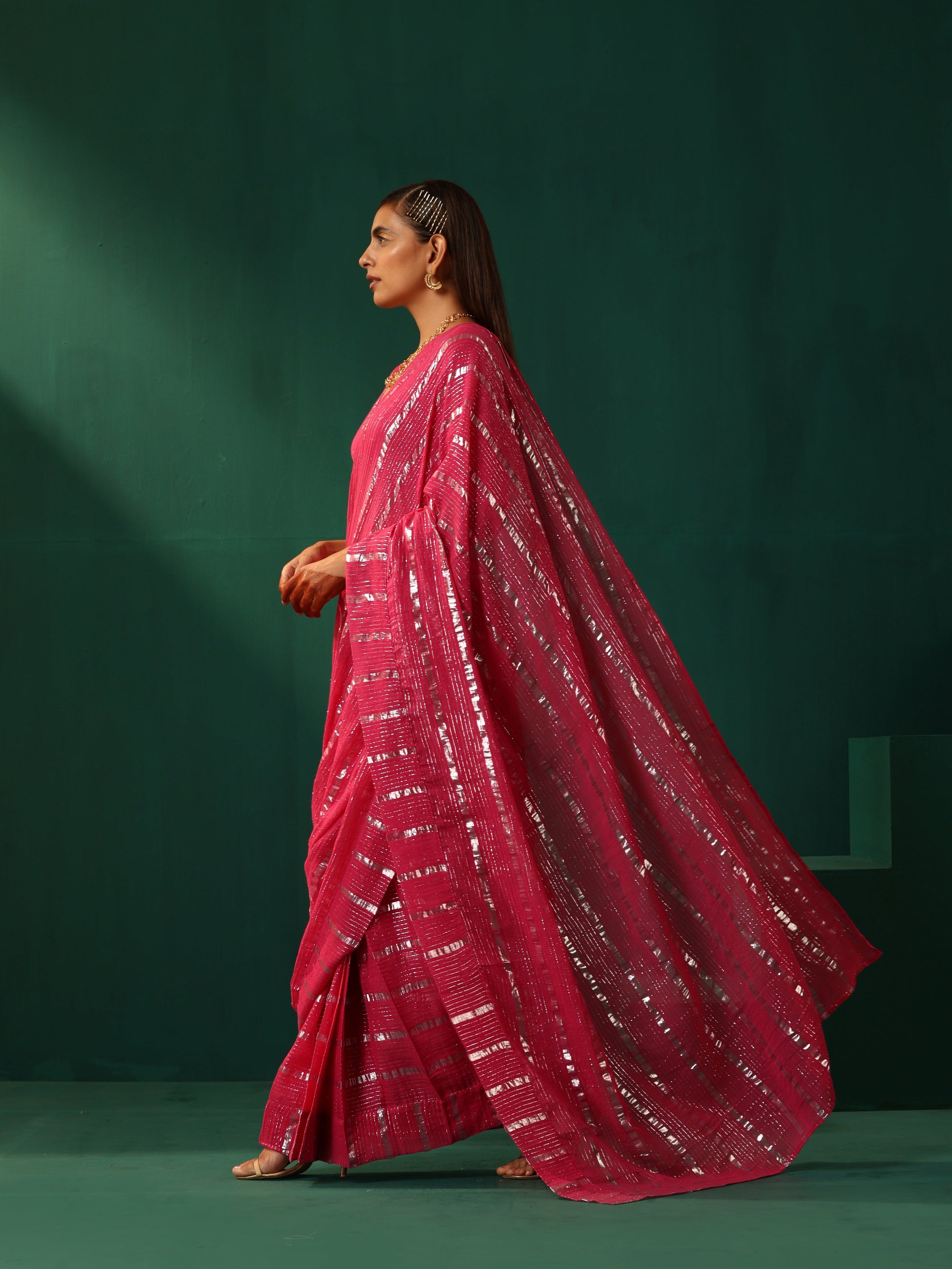 trueBrowns Rani Pink Cotton Silver Lurex Striped Ready to Wear Saree | Swadesiicart