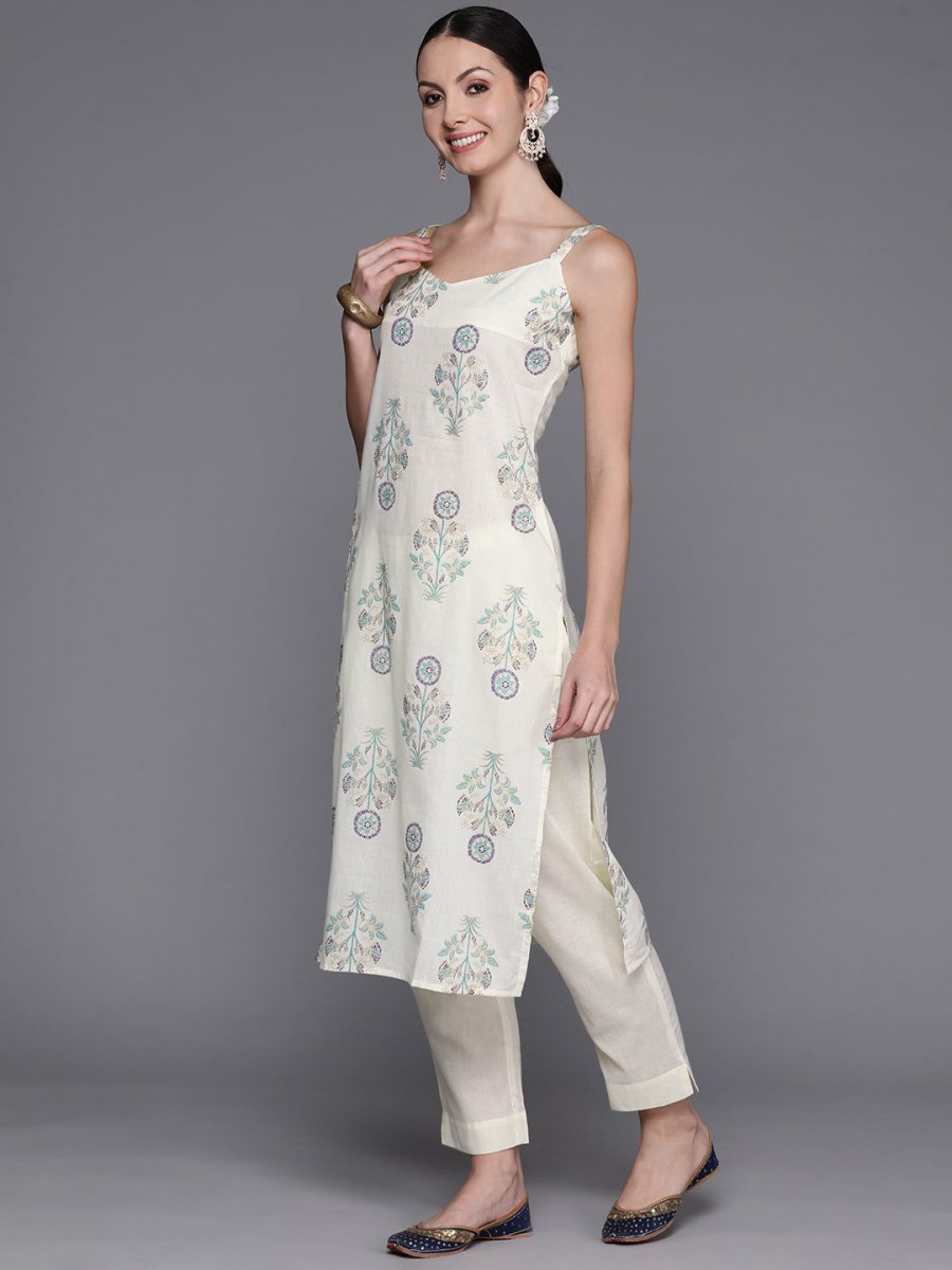 Ahalyaa Floral Printed Regular Pure Cotton Kurta with Trousers & Jacket | Swadesiicart