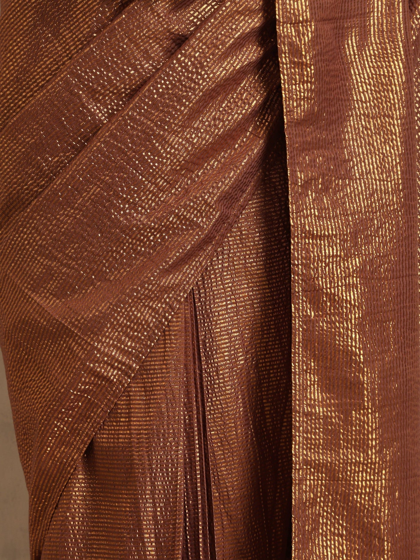 trueBrowns Brown Gold Lurex Ready To Wear Saree | Swadesiicart