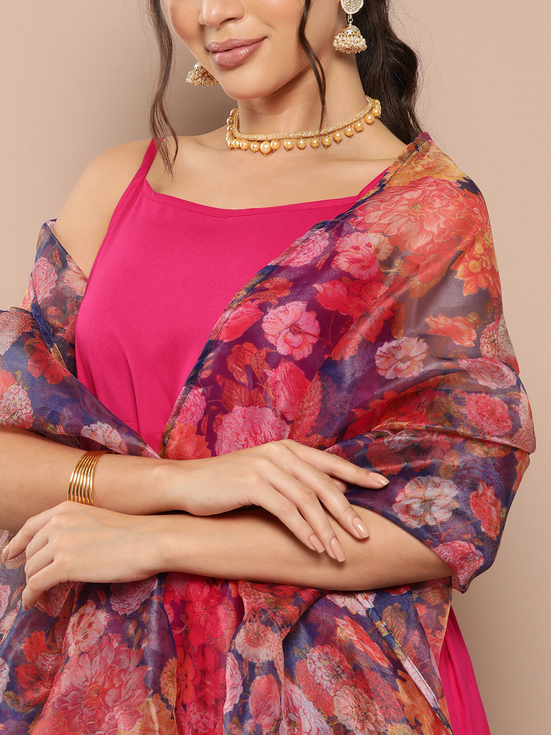 InWeave Women's Fuchsia Strappy Set With Navy Floral Organza Dupatta - Swadesiicart