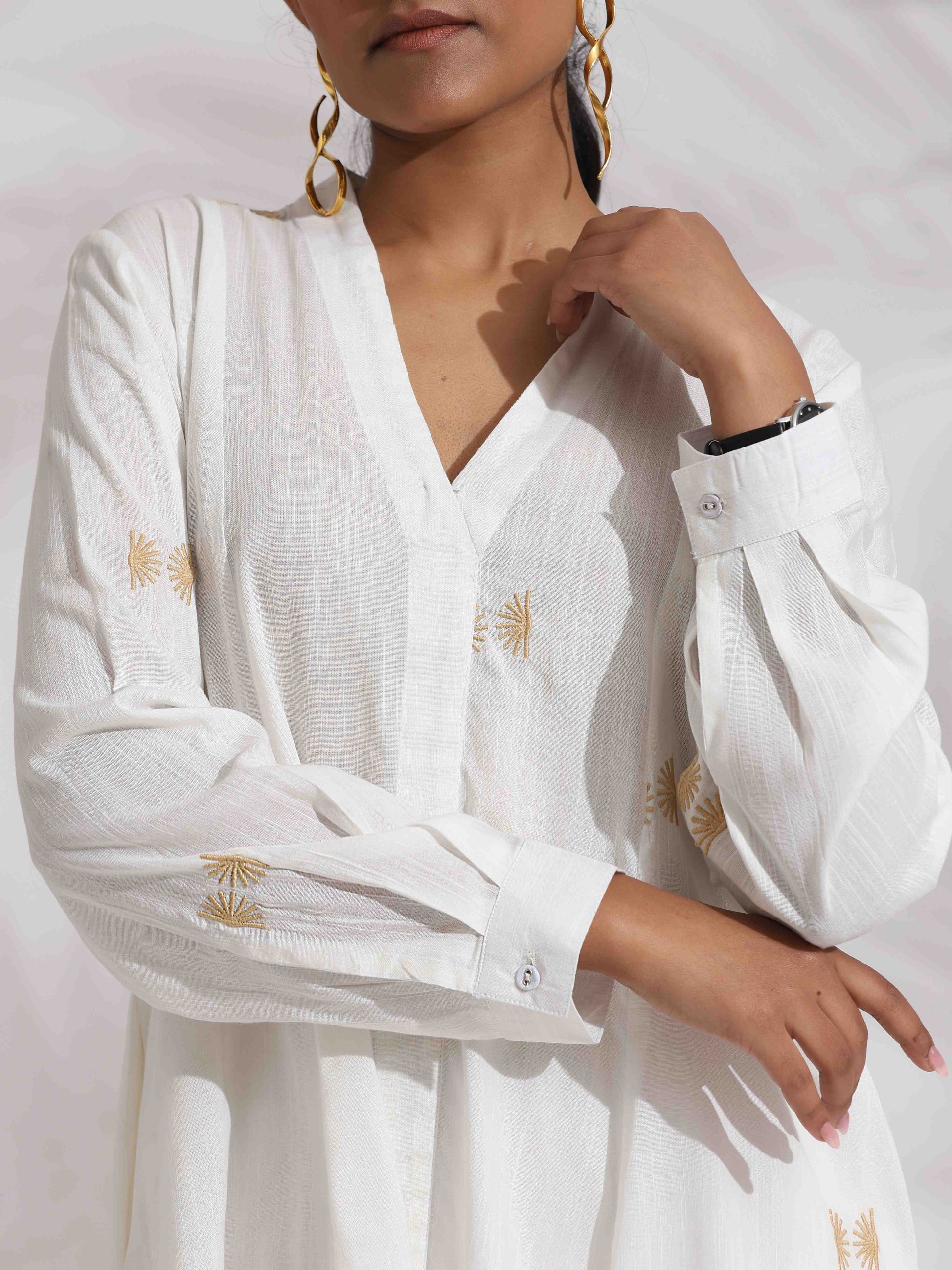 trueBrowns Off-White Cotton Embroidered A-line Co-ord Set - Swadesiicart