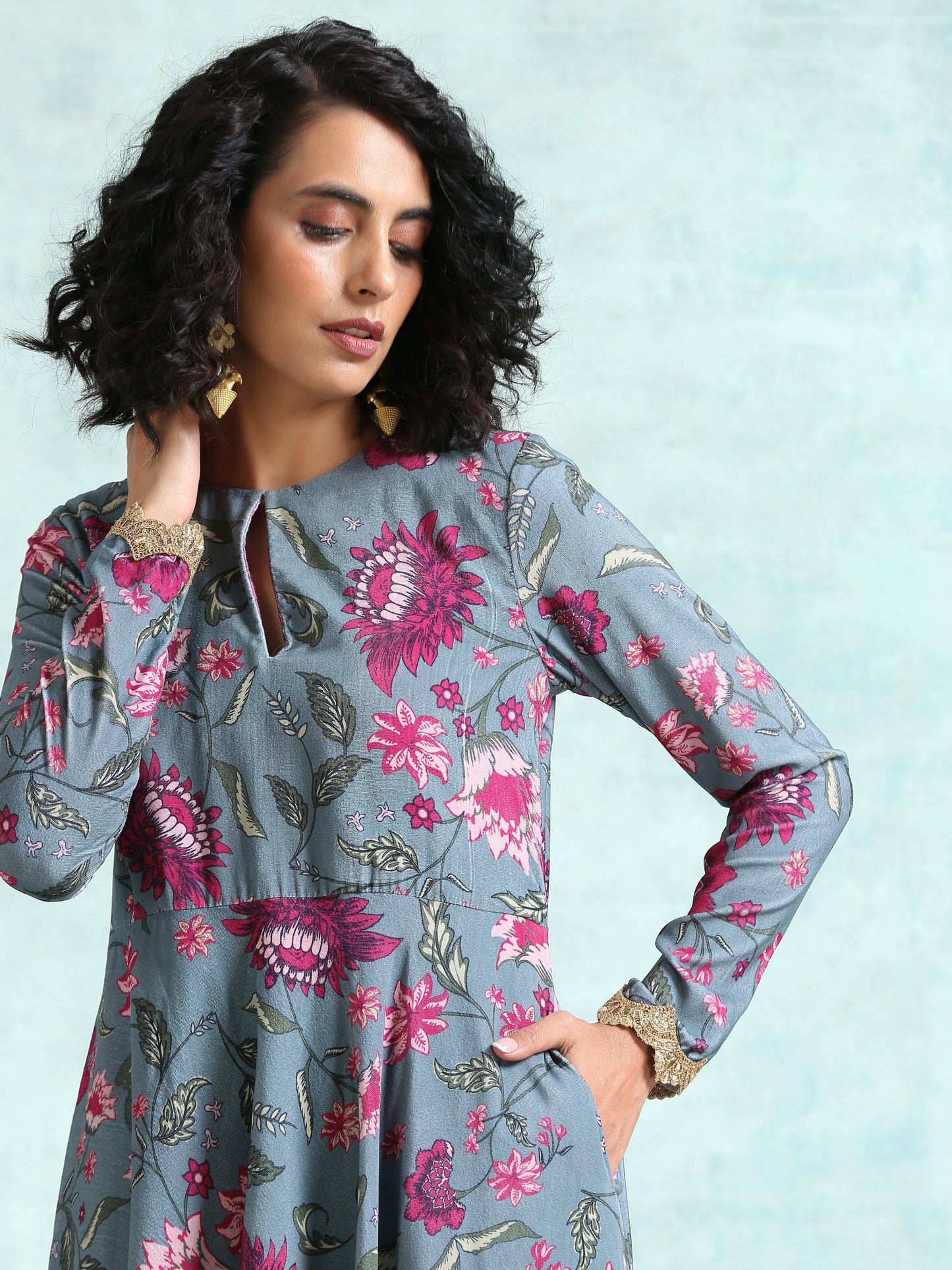 trueBrowns Grey Printed Velvet Anarkali Kurta | Swadesiicart