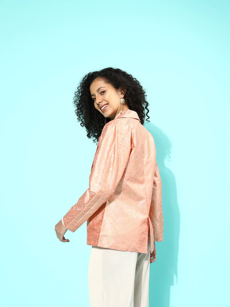 Ahalyaa Women Printed Blazer | Swadesiicart