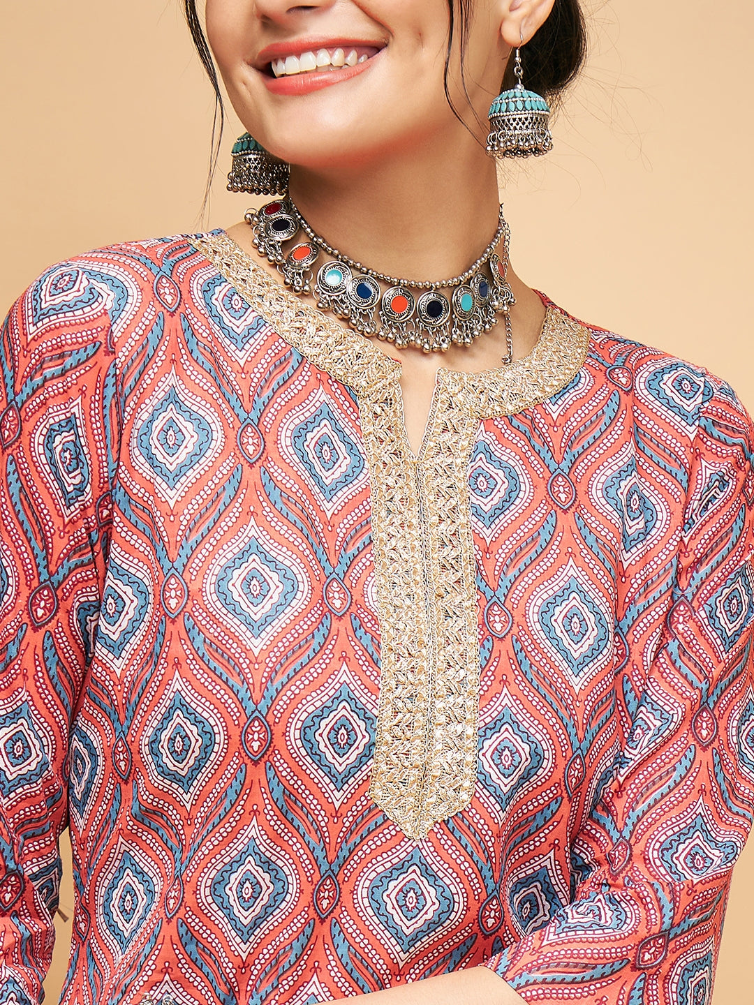 InWeave Women's Red Blue Ogee Print Gota Straight Kurta - Swadesiicart