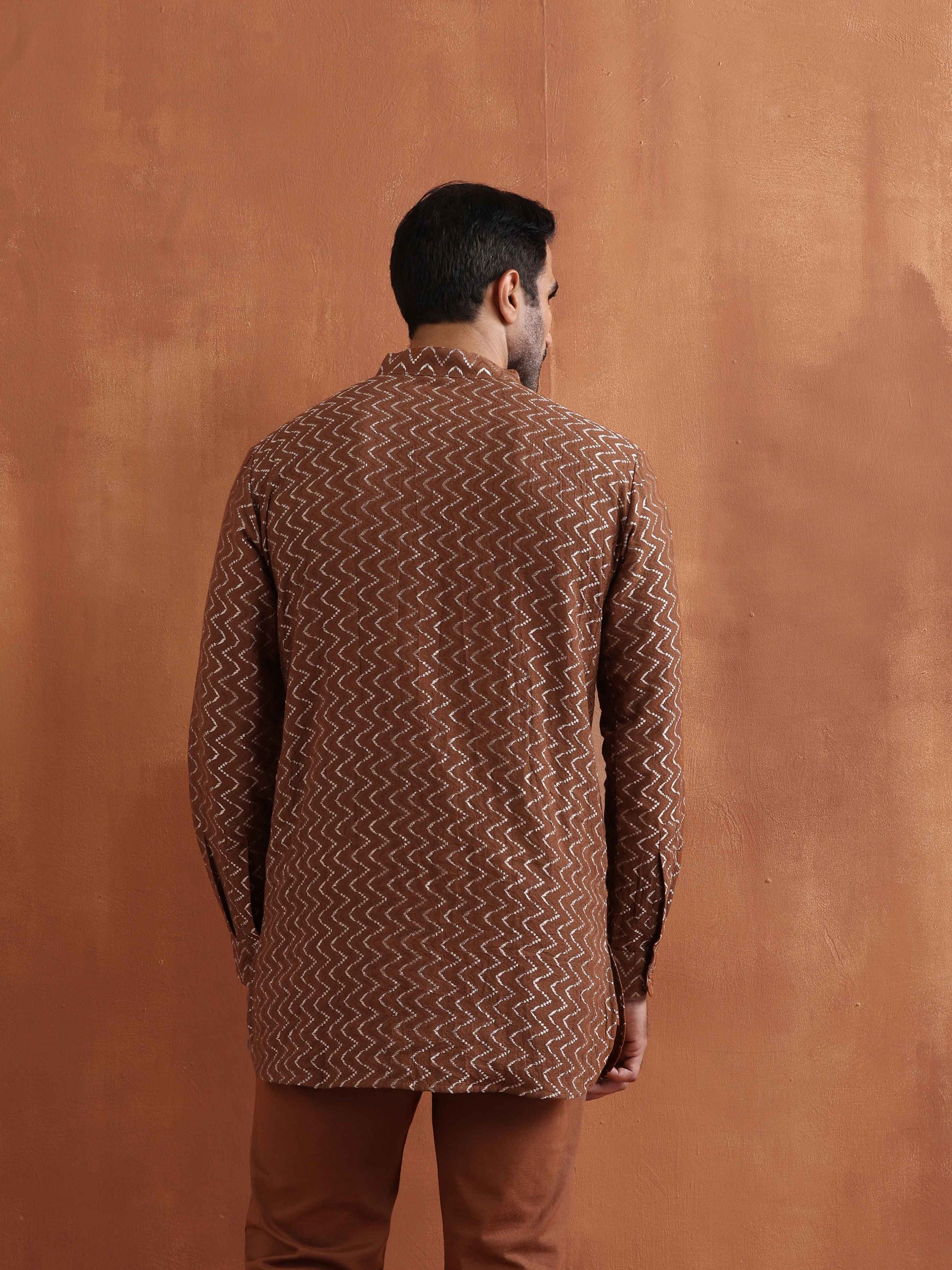 trueBrowns Men's Brown Cotton Dobby Short Kurta | Swadesiicart