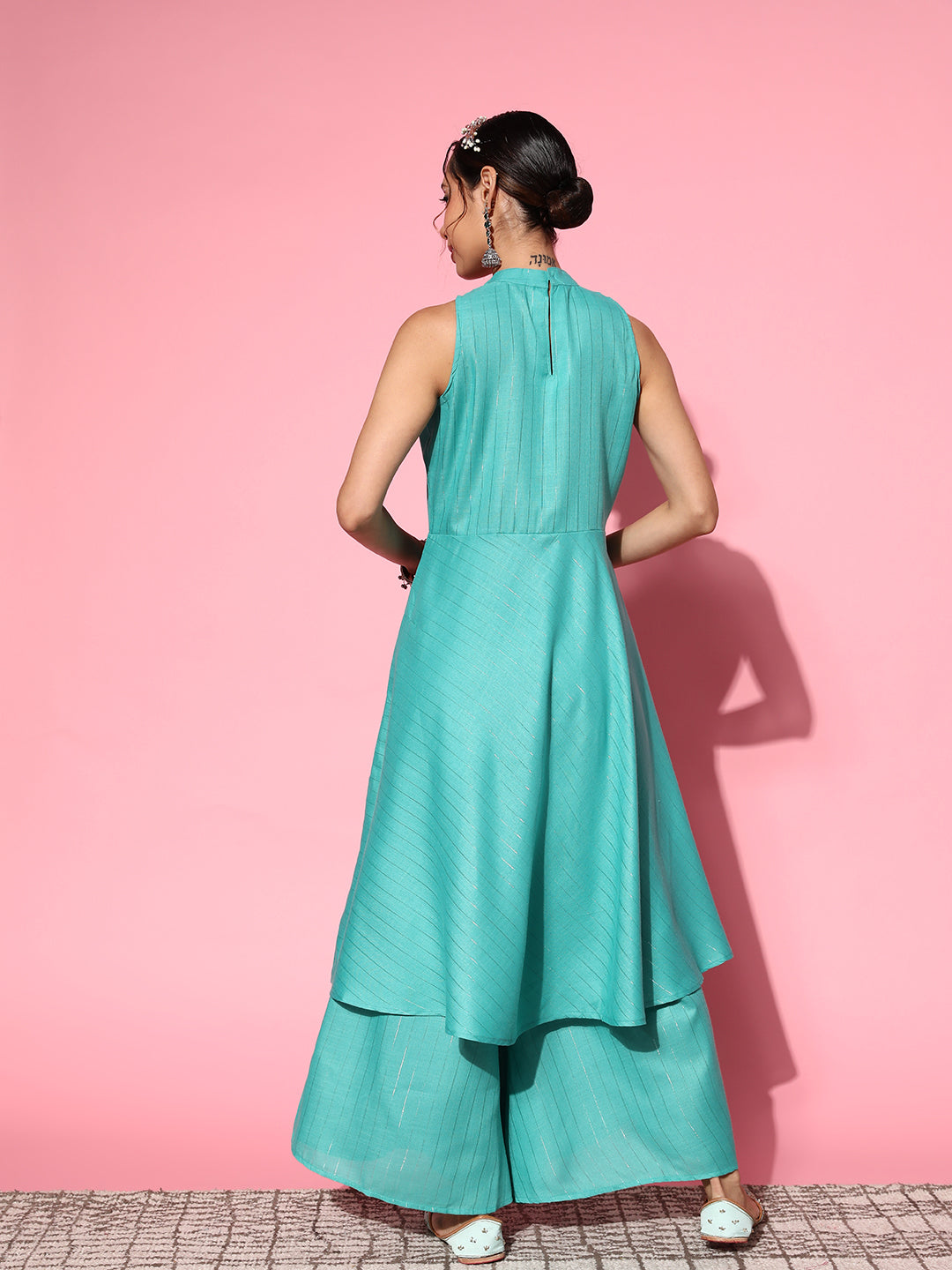 InWeave Women's Teal Lurex Boho Sleevless Kurta Set - Swadesiicart