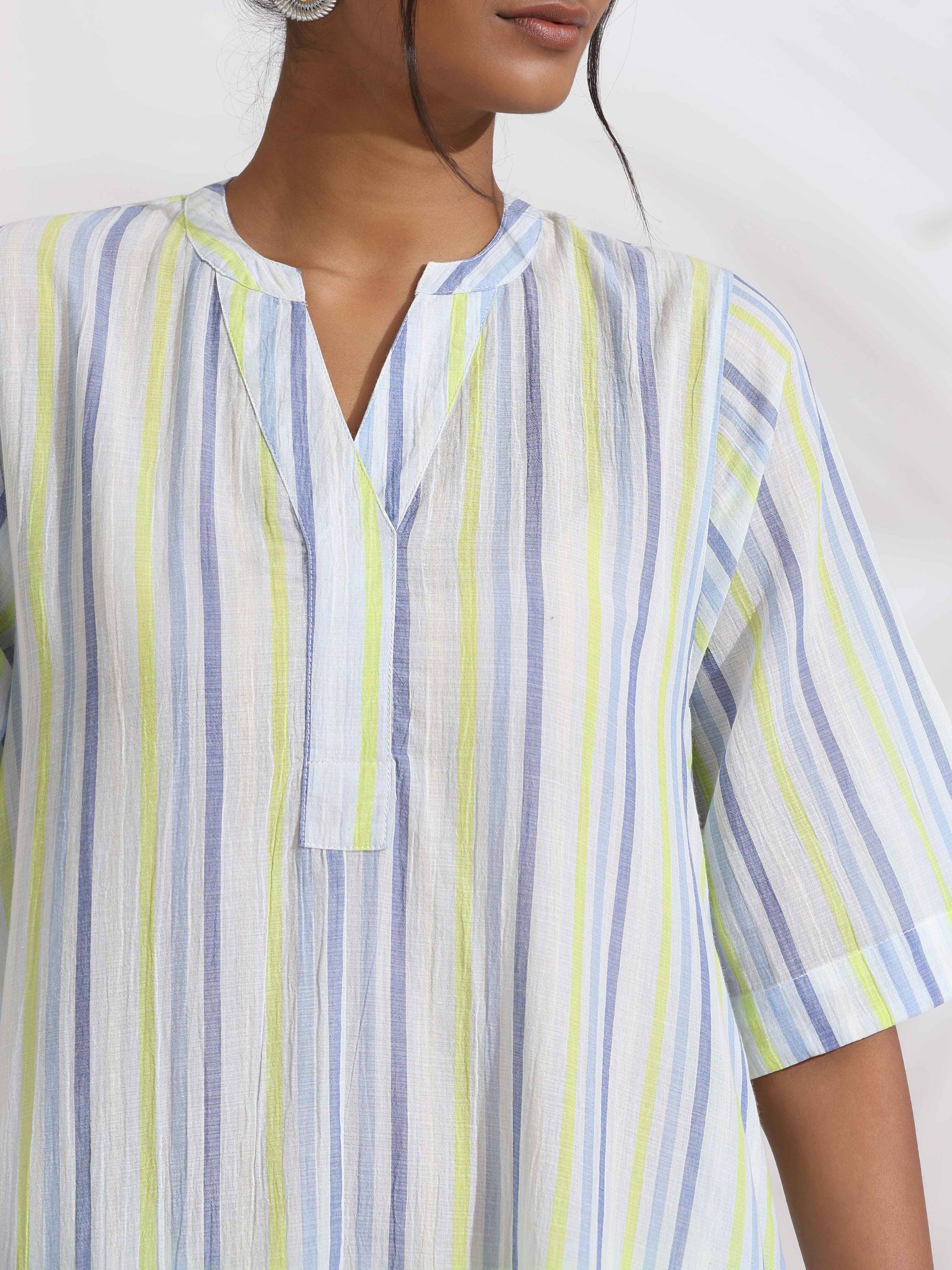 trueBrowns White Cotton Multi Stripe Flared Kurta Set | Swadesiicart