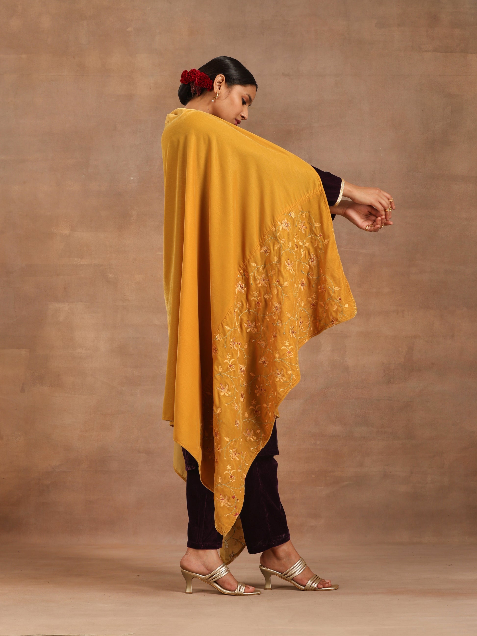 trueBrowns Mustard Velvet Embroidered Shawl | Swadesiicart