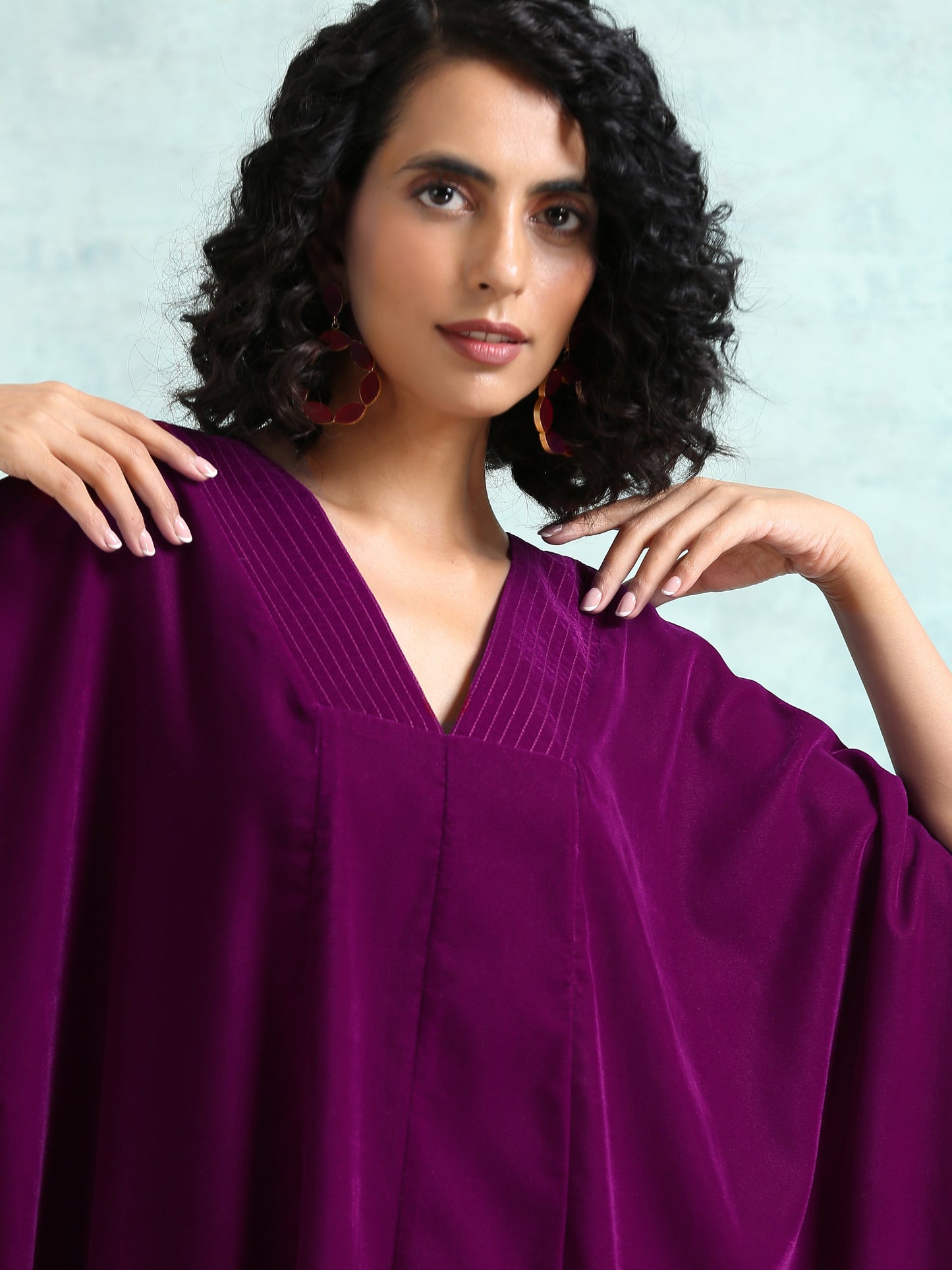 trueBrowns Wine Velvet Kaftan Kurta | Swadesiicart