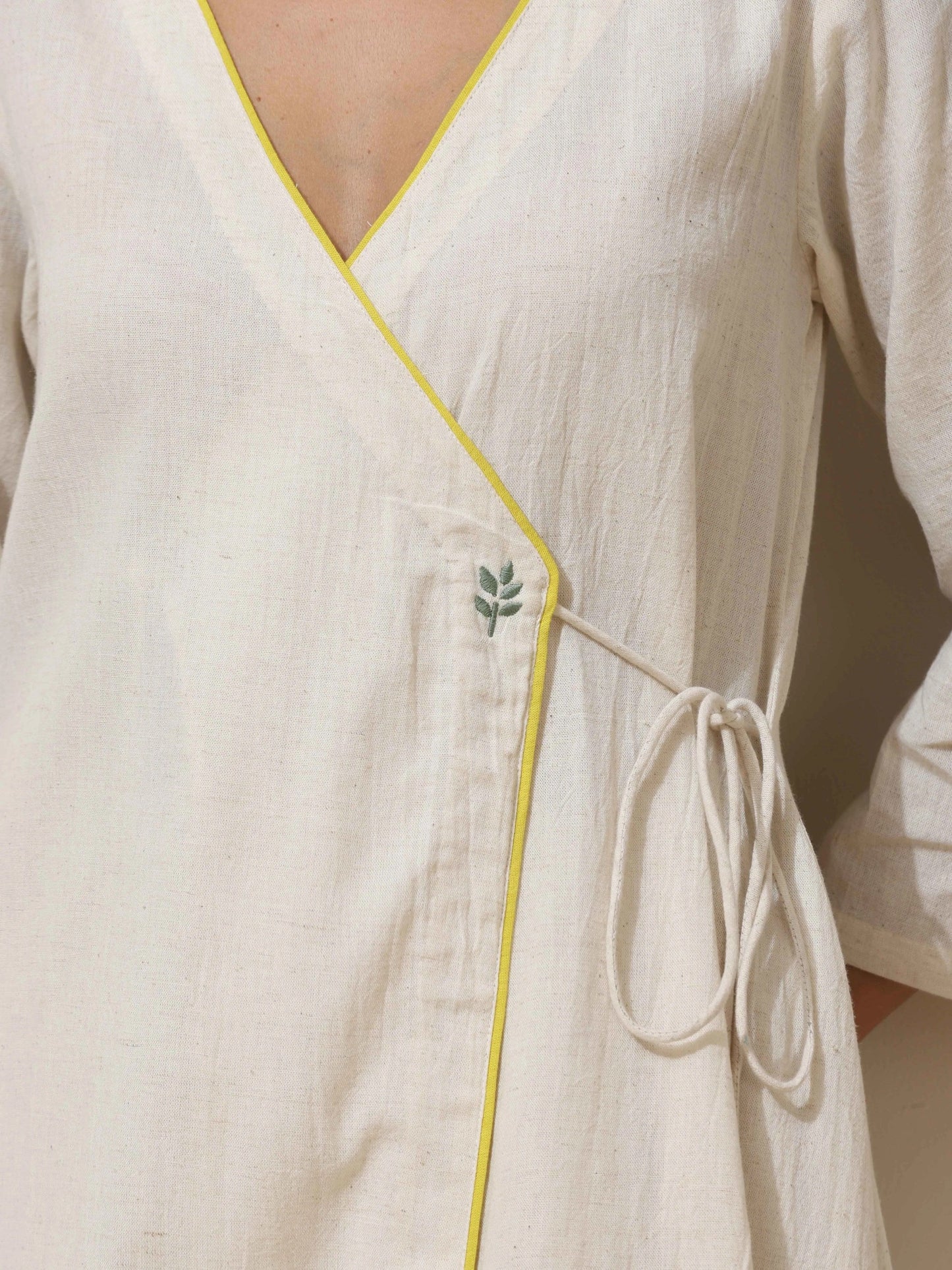 trueBrowns Off White Cotton Linen Angrakha Kurta Pant Set | Swadesiicart