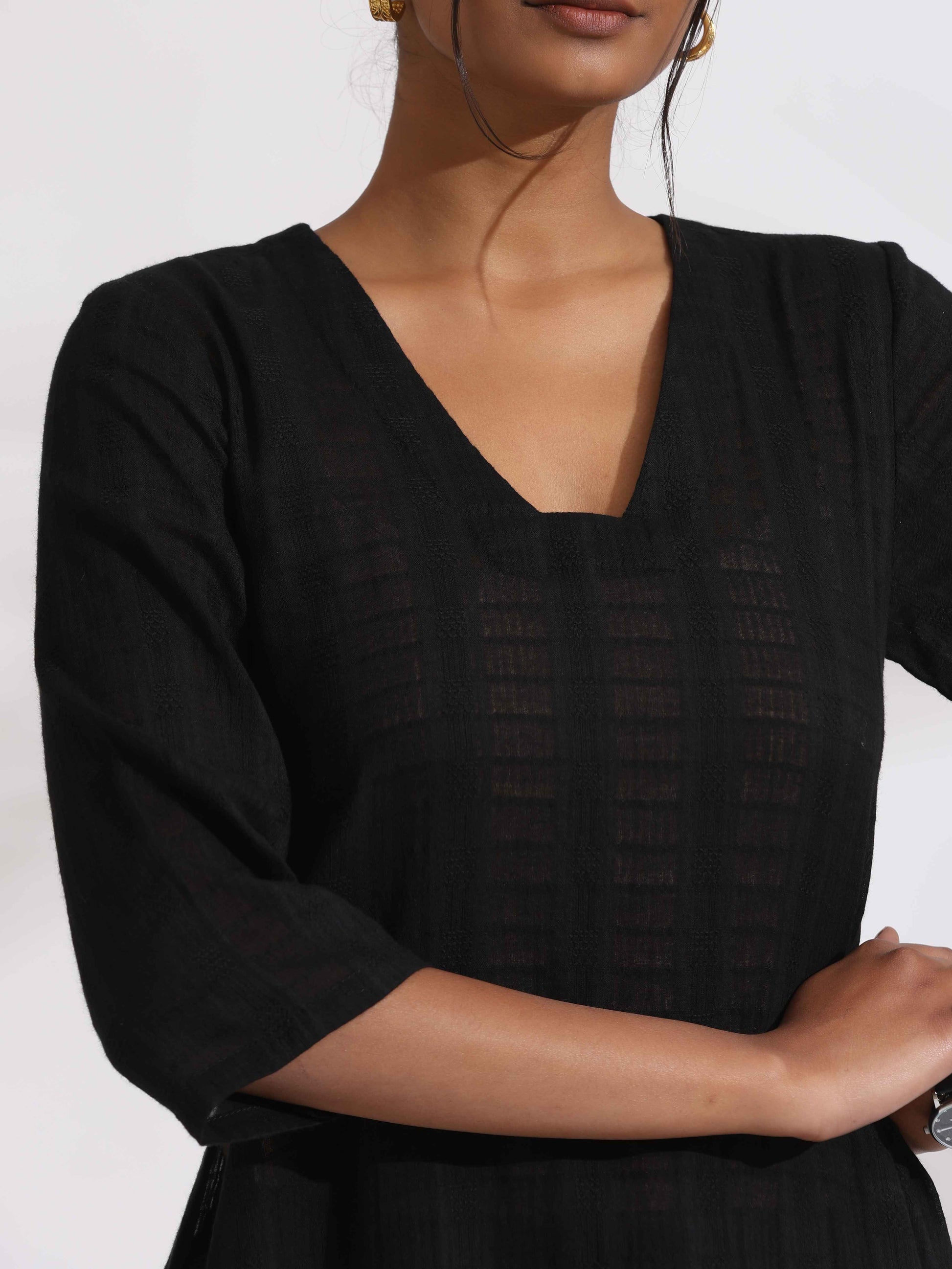 trueBrowns Black Cotton High Slit Kurta Set | Swadesiicart