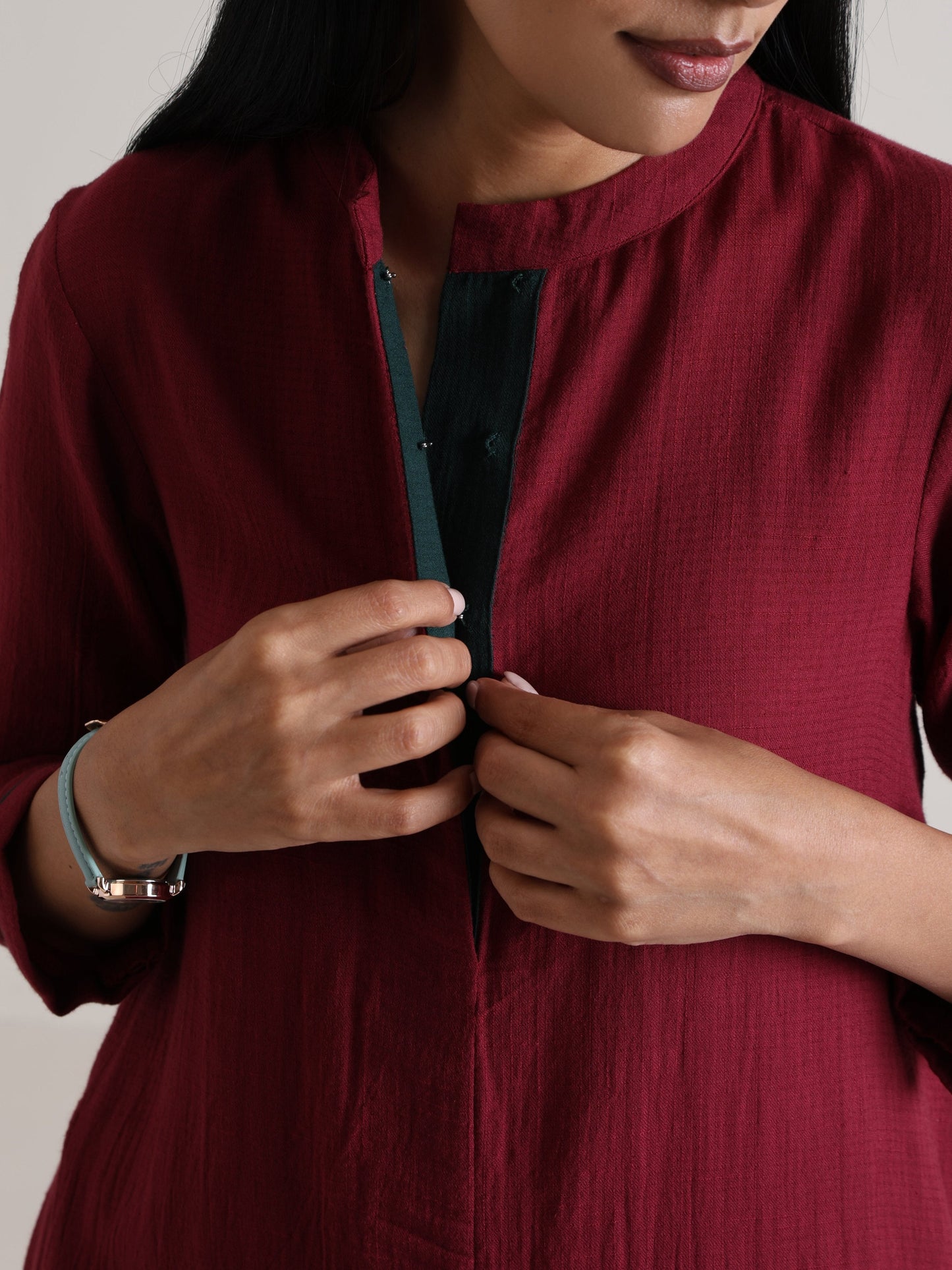 trueBrowns Maroon Placket Kurta Pant Set | Swadesiicart