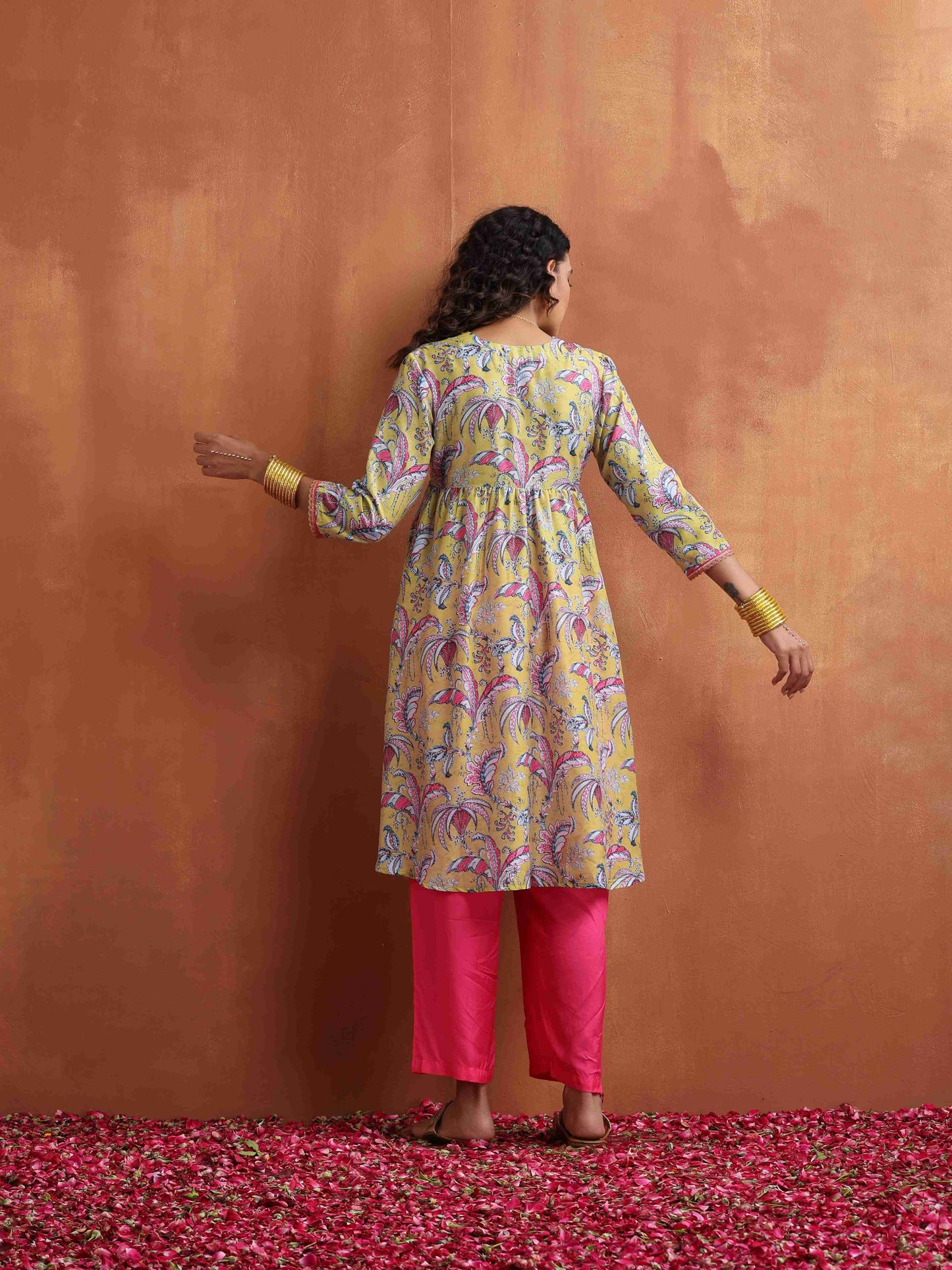 trueBrowns Yellow Print Anarkali Kurta Co-ord Set - Swadesiicart
