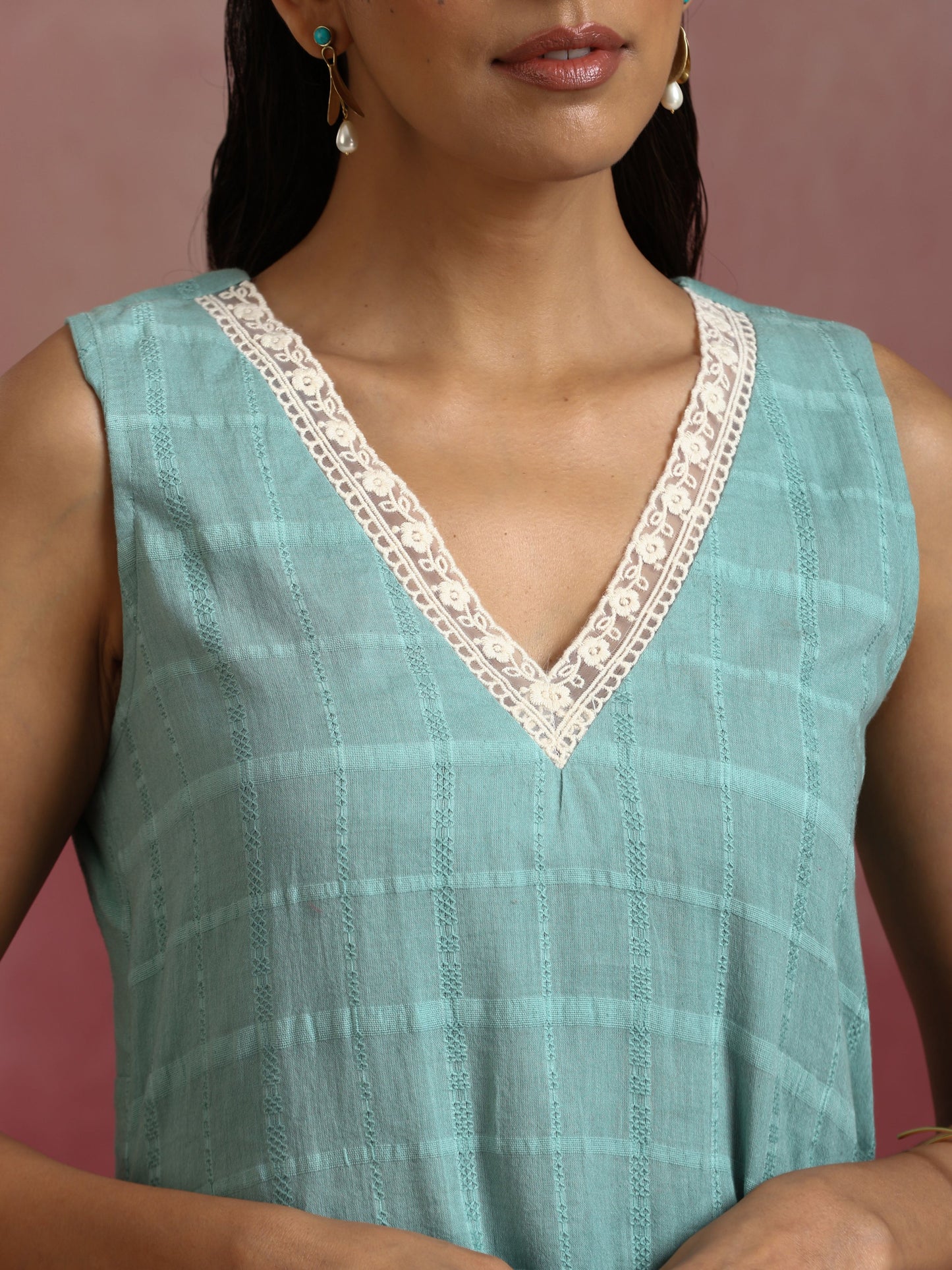 trueBrowns Aqua Blue Cotton Dobby High low Kurta Set | Swadesiicart