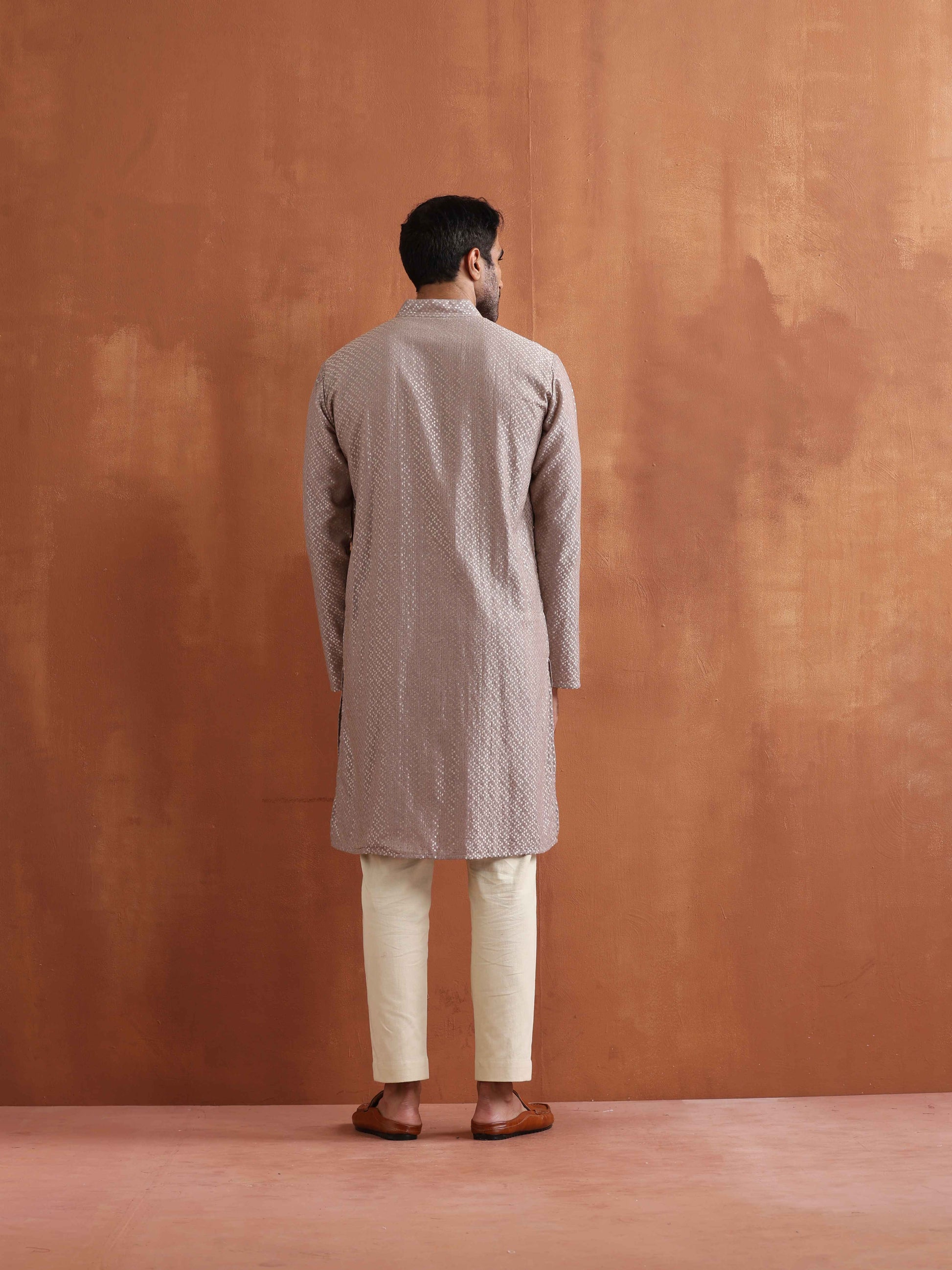 trueBrowns Men's Beige Cotton Dobby Kurta | Swadesiicart