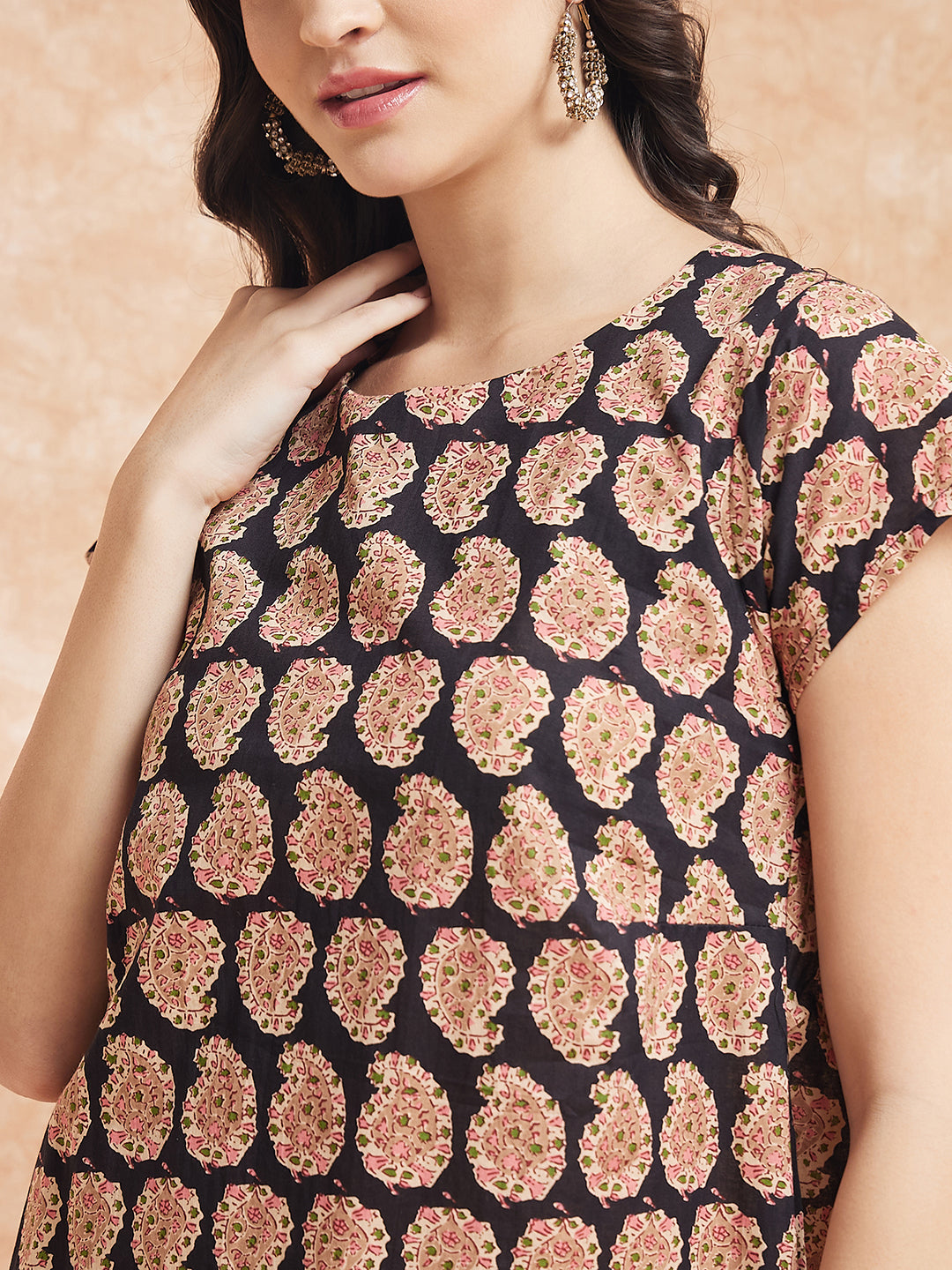 InWeave Women's Black Small Paisley Kalamkari A Line Dress - Swadesiicart