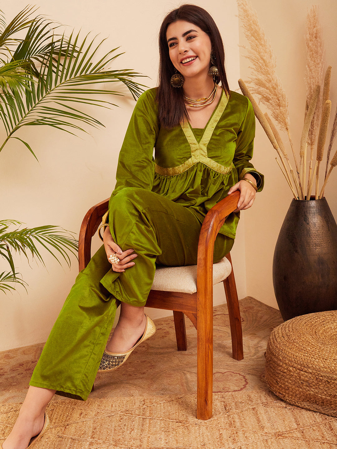 InWeave Women's Olive Mughal Shaan Style Velvet Short Kurta Set - Swadesiicart