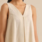 trueBrowns Off-White Sleeveless Kurta Pant Set | Swadesiicart