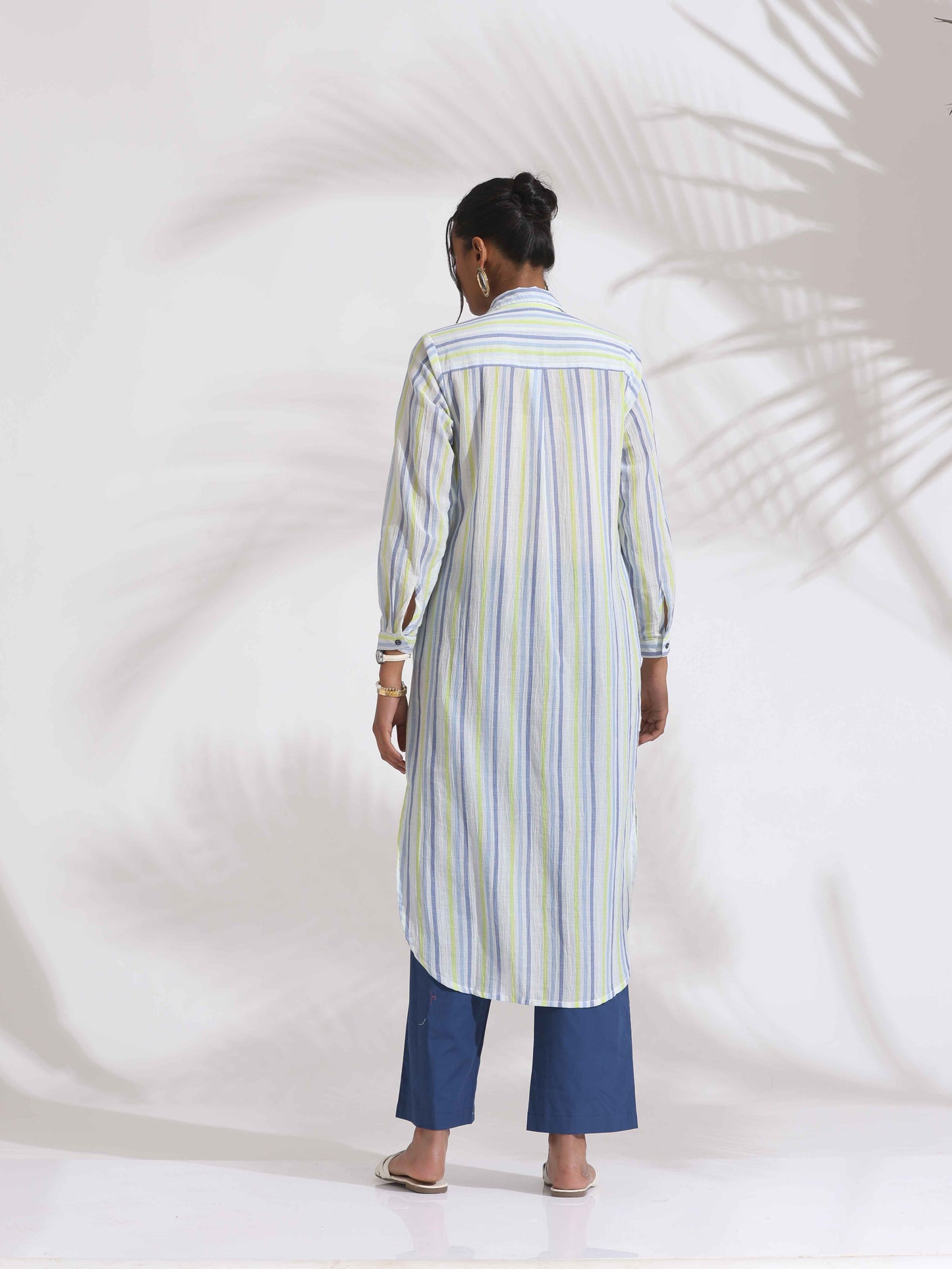 trueBrowns White Cotton Multi Stripe Shirt Kurta Set | Swadesiicart