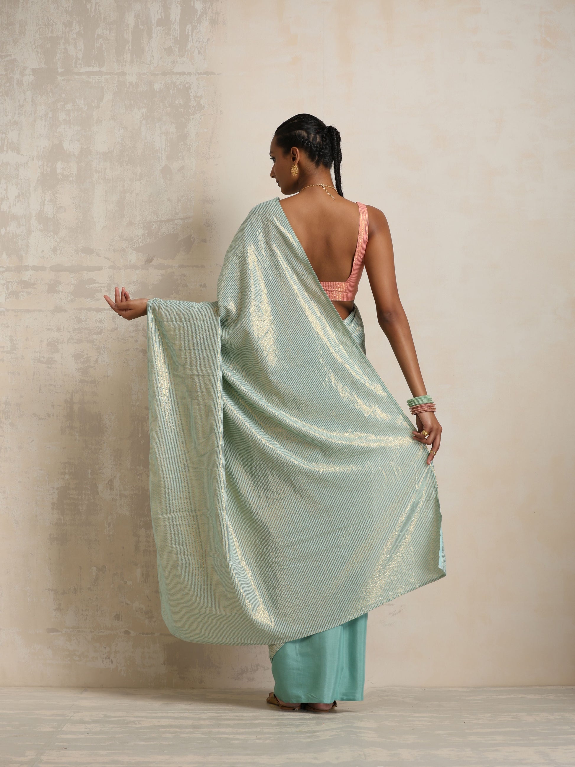 trueBrowns Blue Gold Lurex Ready To Wear Saree | Swadesiicart