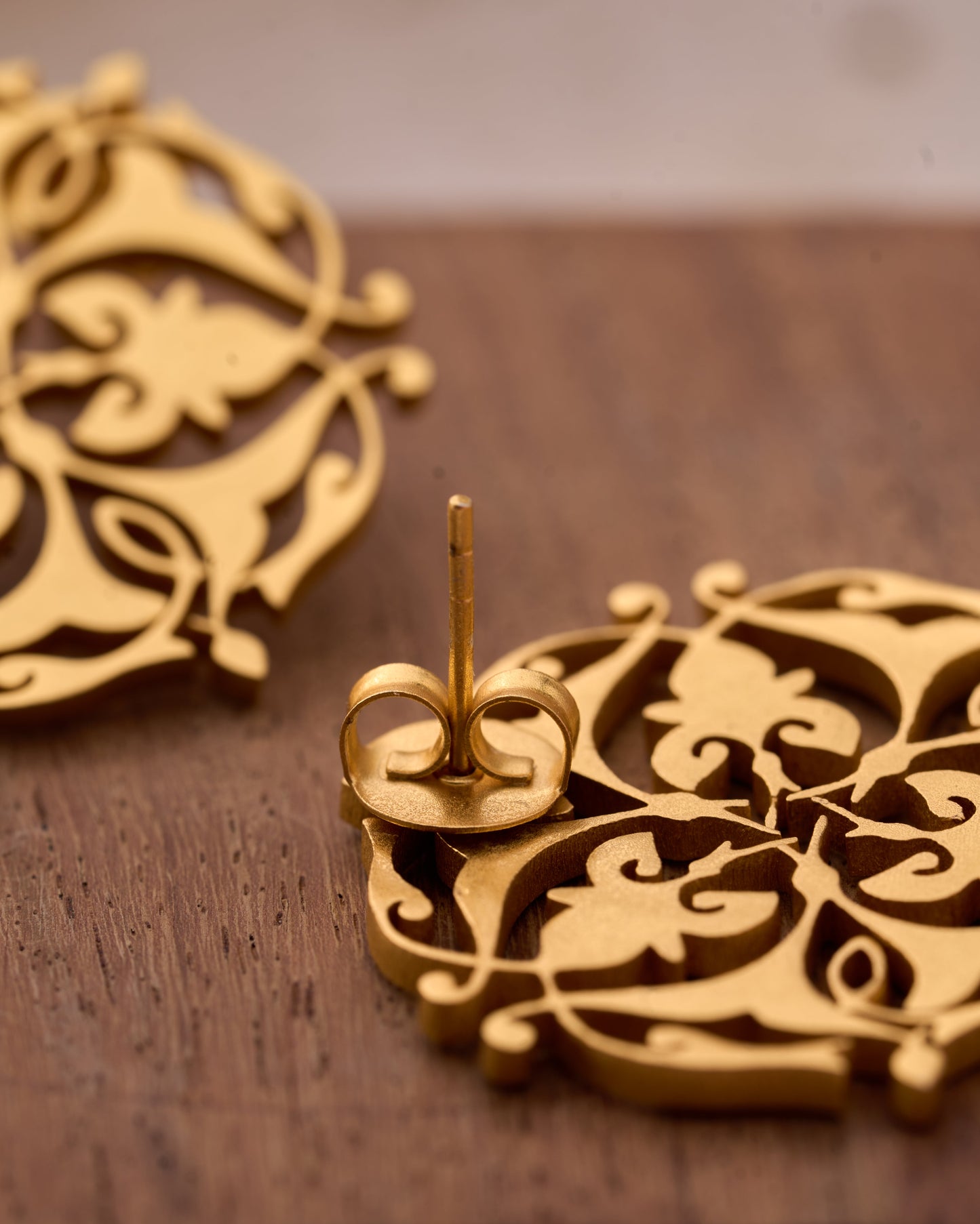 trueBrowns Gold-Polished Leaf Earrings | Swadesiicart