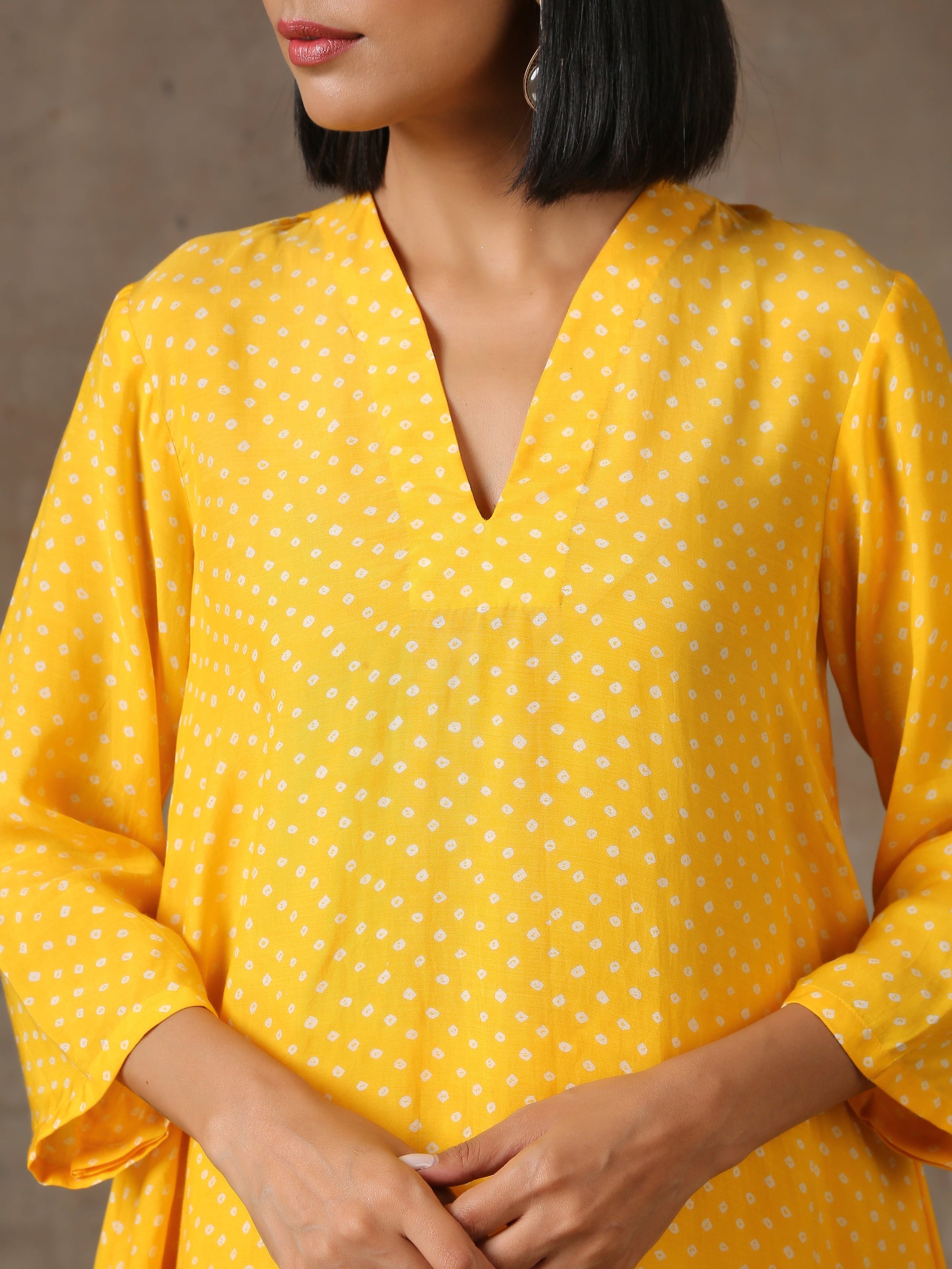 trueBrowns Yellow Bandhani Flare Printed Silk Co-Ord Set - Swadesiicart
