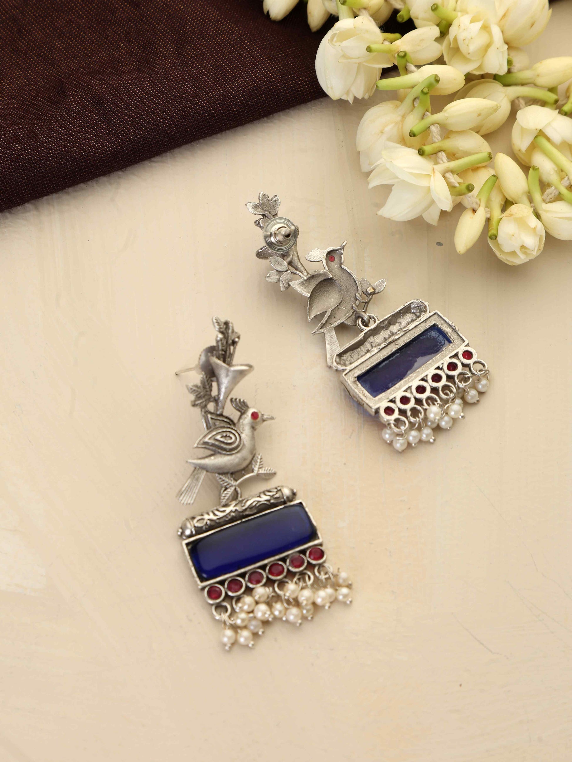 trueBrowns Silver Tone Bird Earrings - Swadesiicart