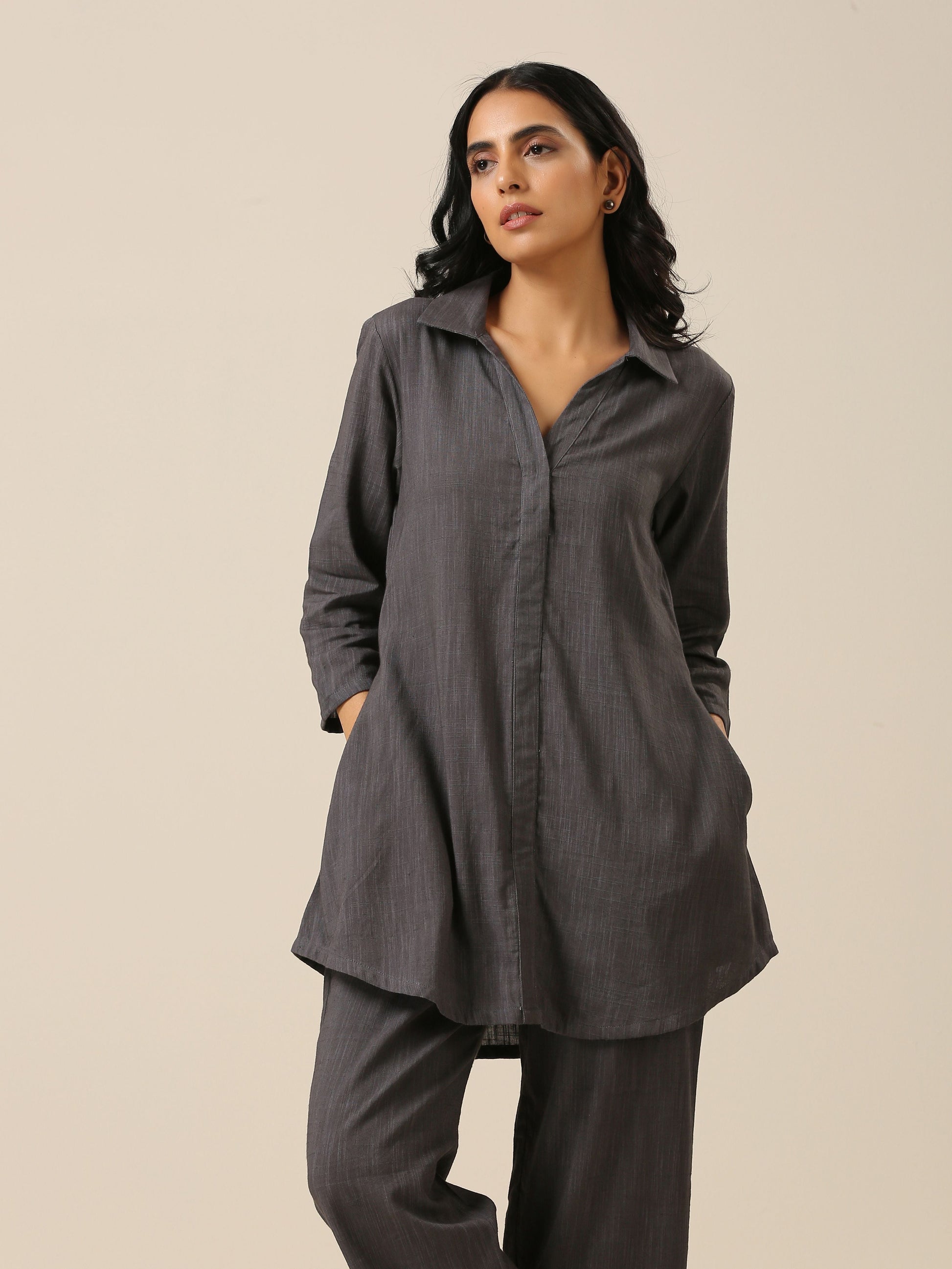 trueBrowns Slate Grey Slub Texture Collar Short Co-Ord Set - Swadesiicart