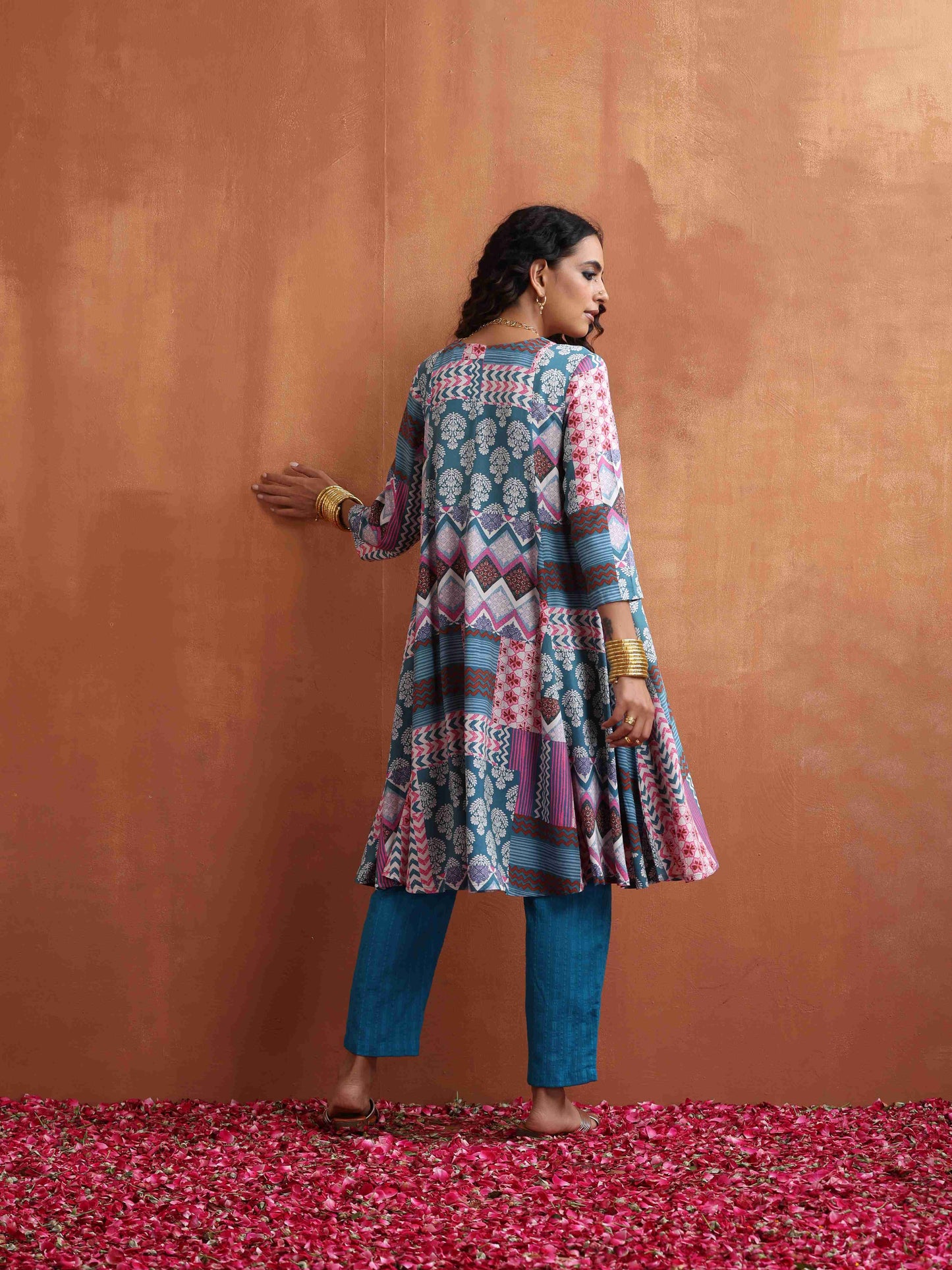 trueBrowns Blue Print Flared Anarkali Kurta Co-ord Set - Swadesiicart