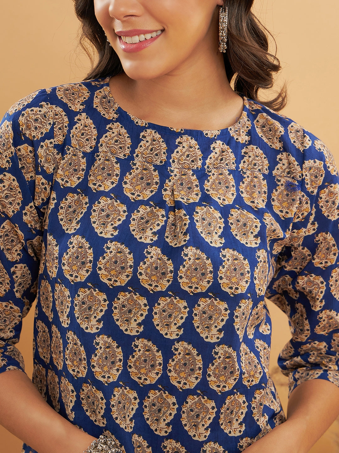 InWeave Women's Ink Blue Small Paisley Kalamkari Top - Swadesiicart