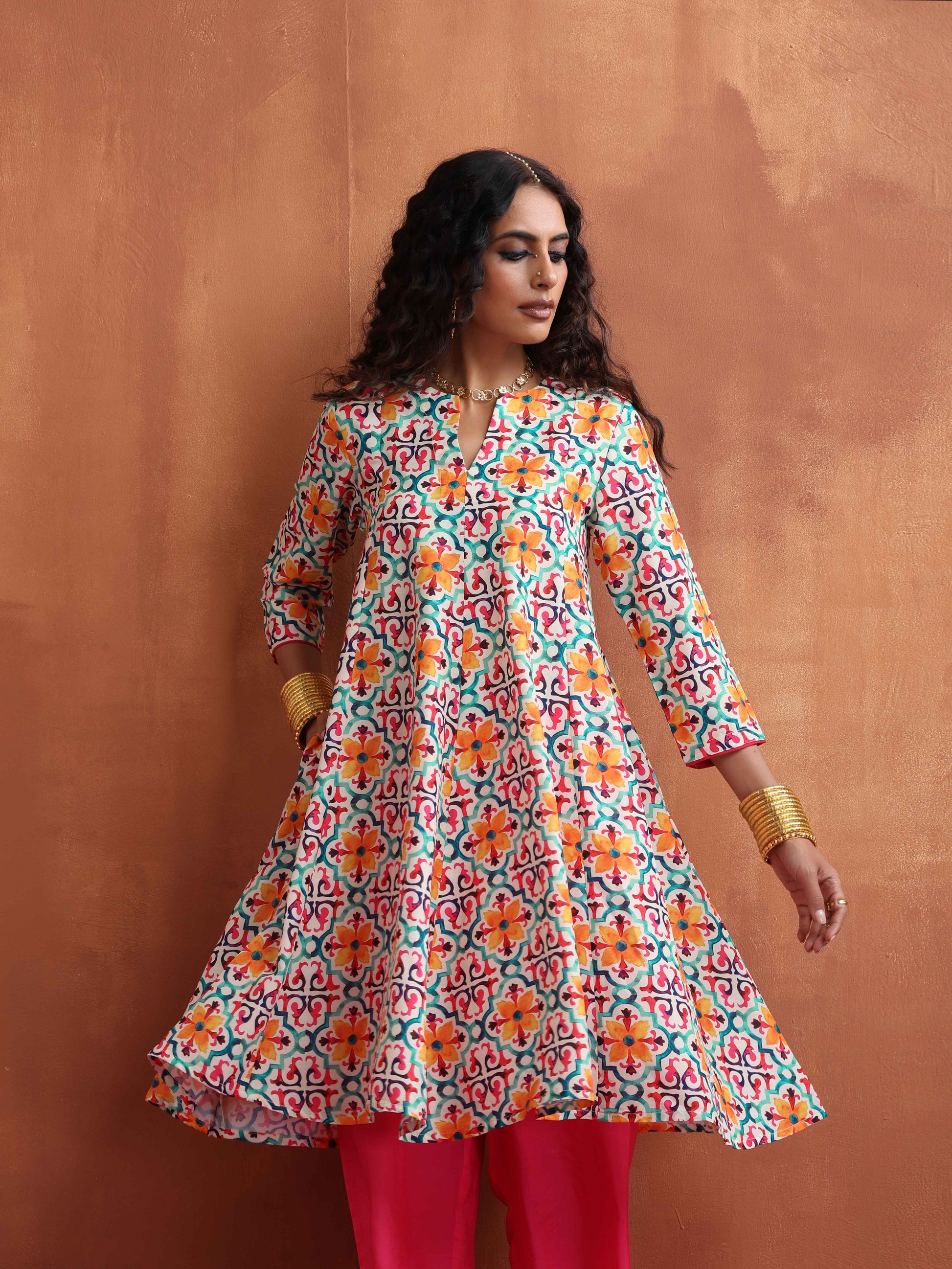 trueBrowns Off White Print Flared Anarkali Kurta Co-ord Set - Swadesiicart