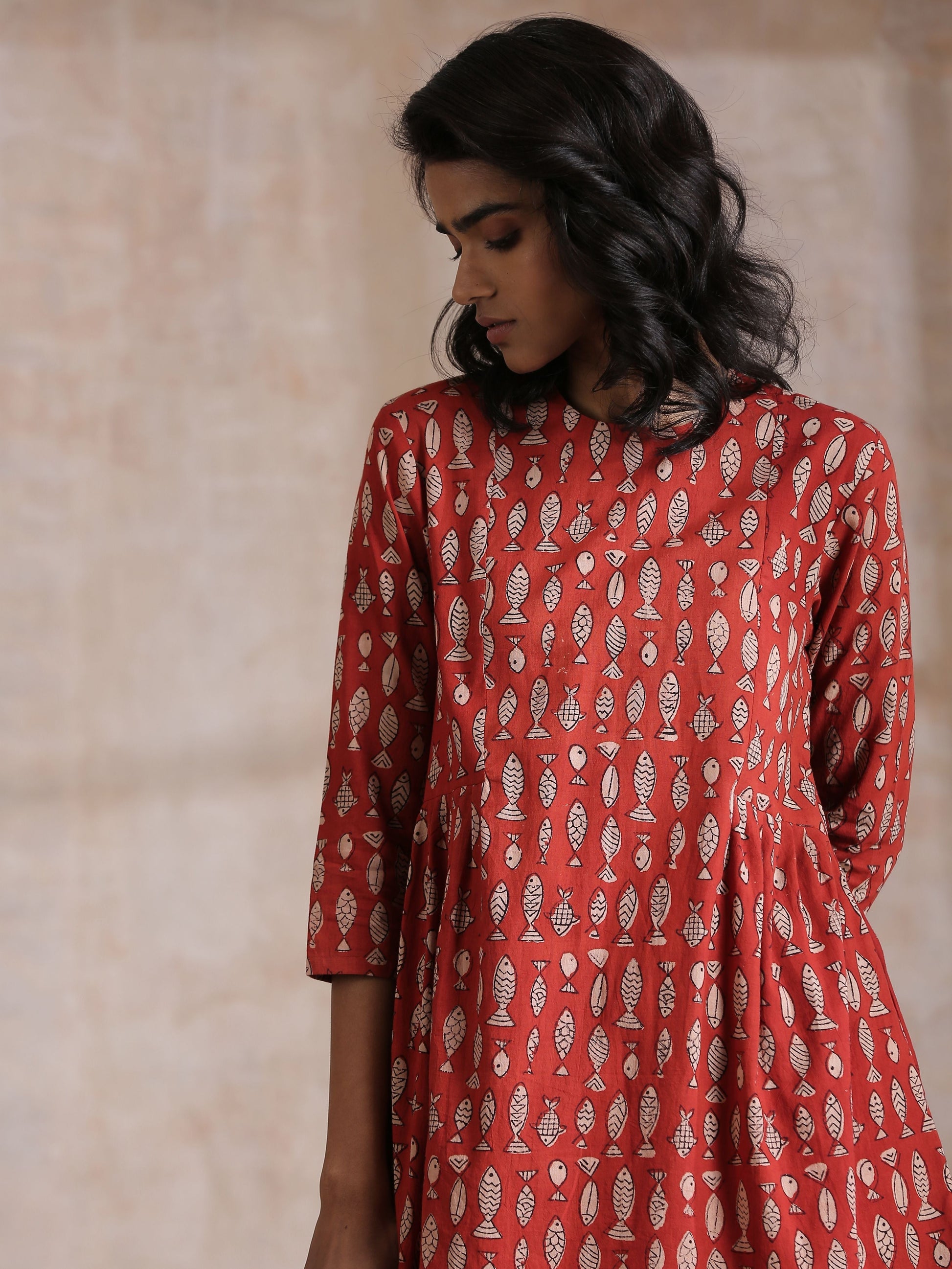 trueBrowns Rust Red Bagru Fish Print Cotton Gathers Co-Ord Set - Swadesiicart