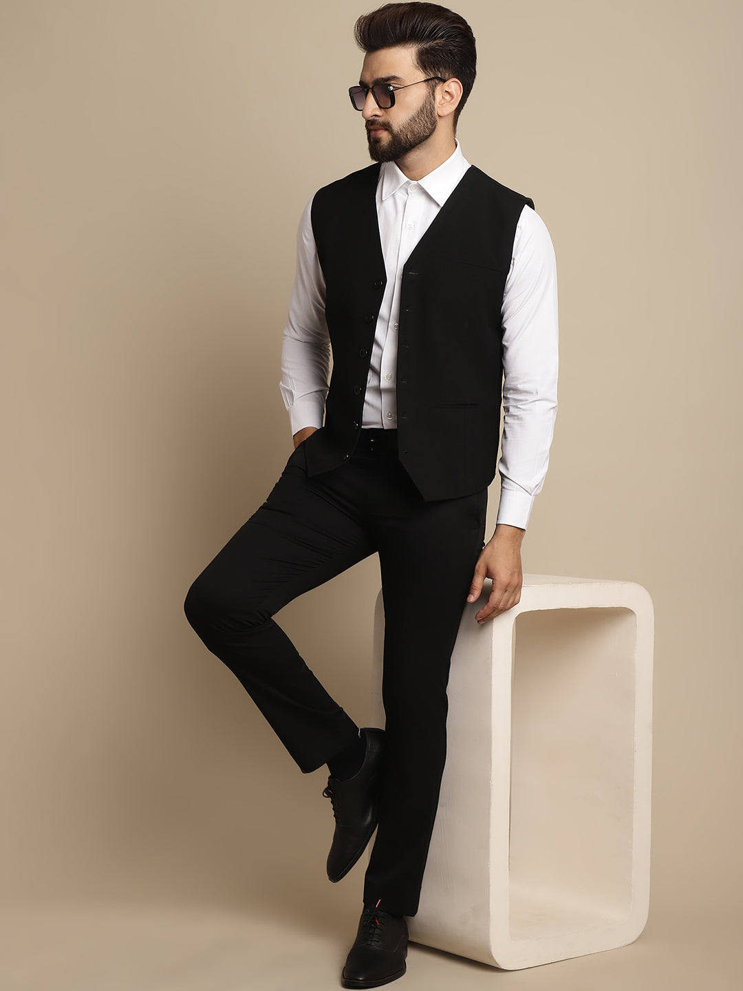 Even Apparels Men's Black Waistcoat with welt pockets | Swadesiicart