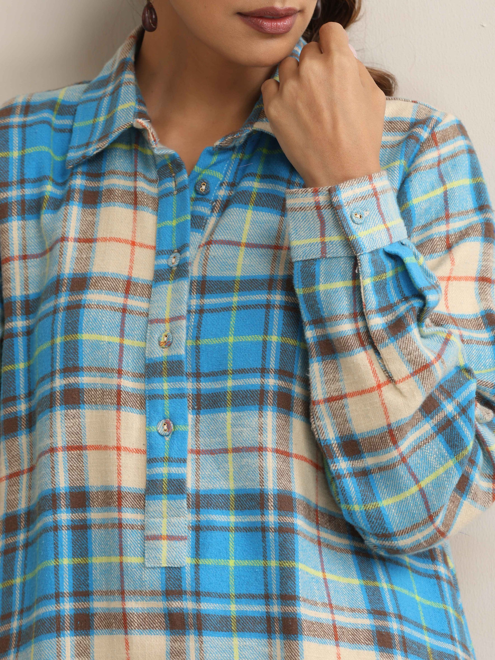 trueBrowns Beige Check Winter Top | Swadesiicart