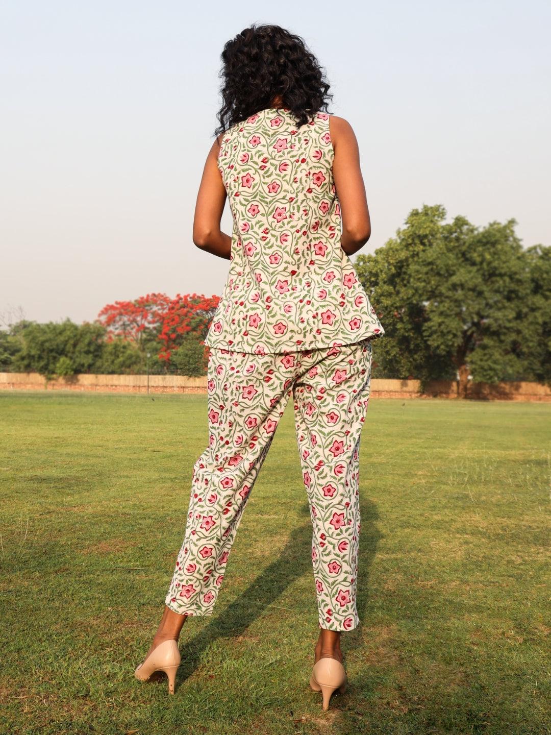 trueBrowns White Cotton Block Print Sleeveless Co-Ord set - Swadesiicart