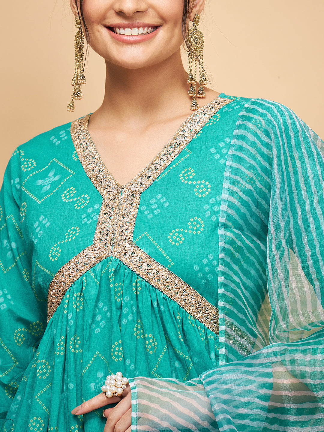 InWeave Women's Aqua S Print Alia Cut Gota Work Kurta Set W Aqua Le Du - Swadesiicart